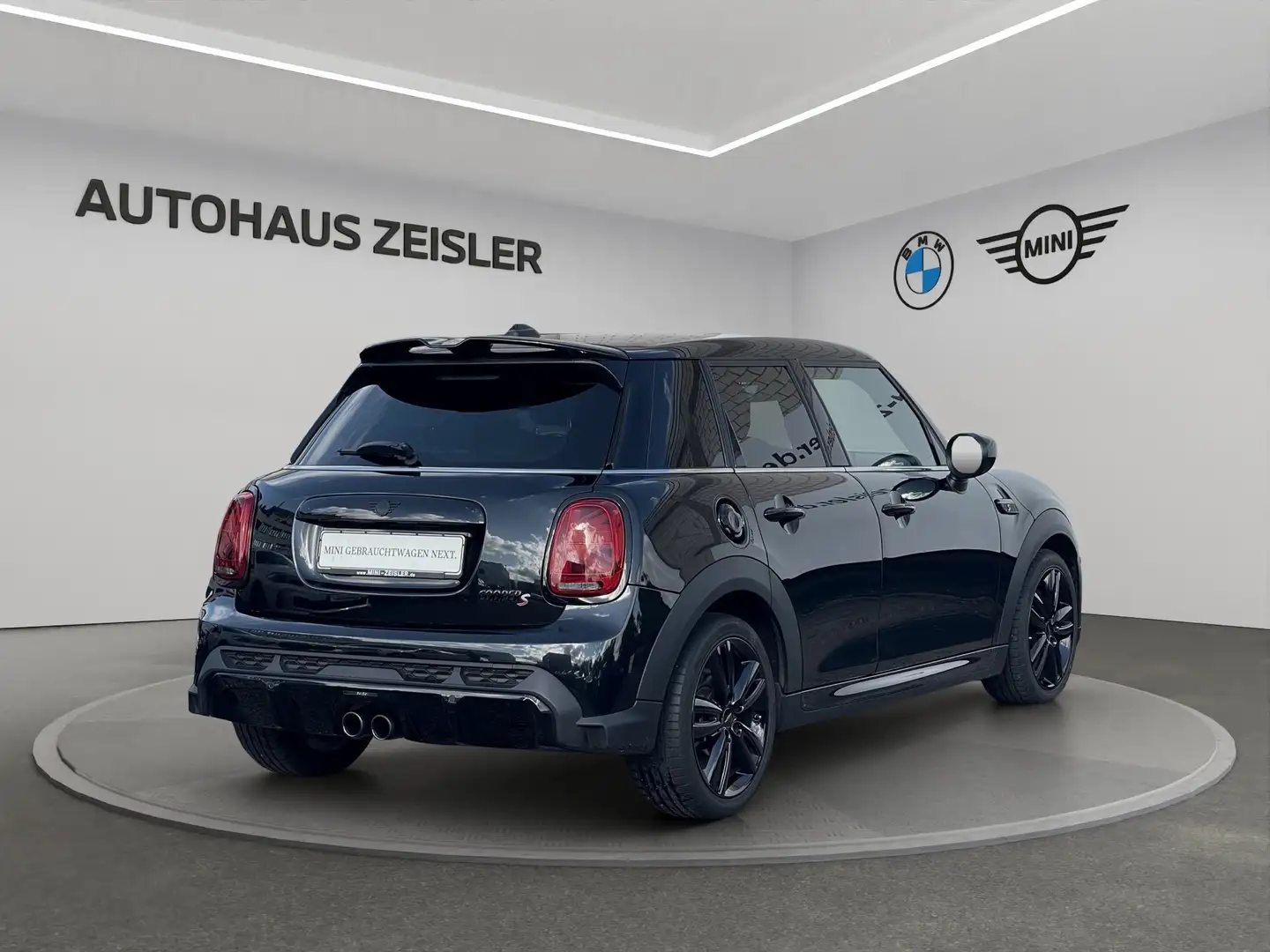 MINI Cooper S 5-Türer Automatik JCW-AERO-KIT Head-Up Schwarz - 2