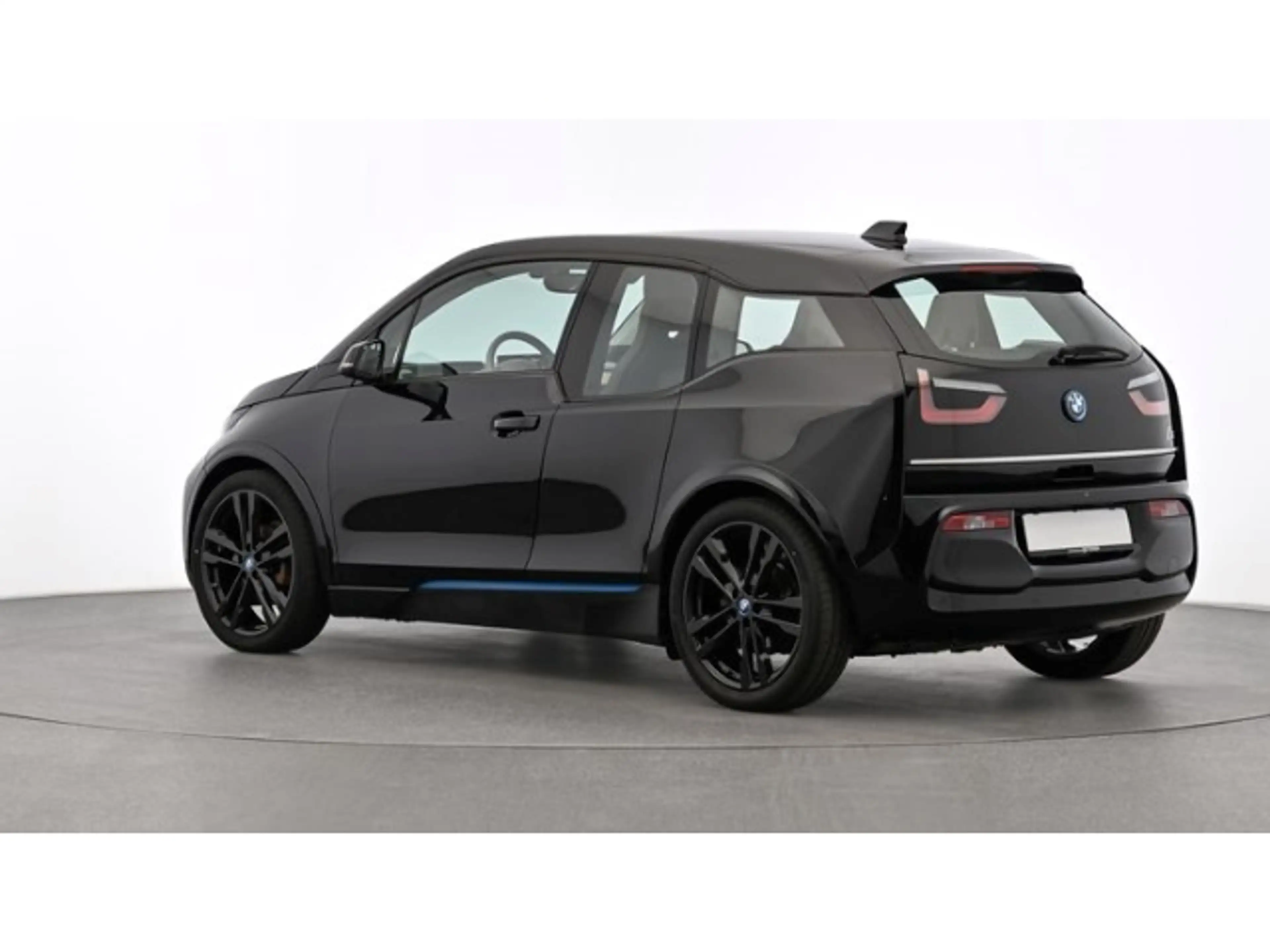 BMW i3 s 120Ah +TEILLEDER+NAVI-PRO+SHZ+CAM+DAB+HIFI-HK — photo 13