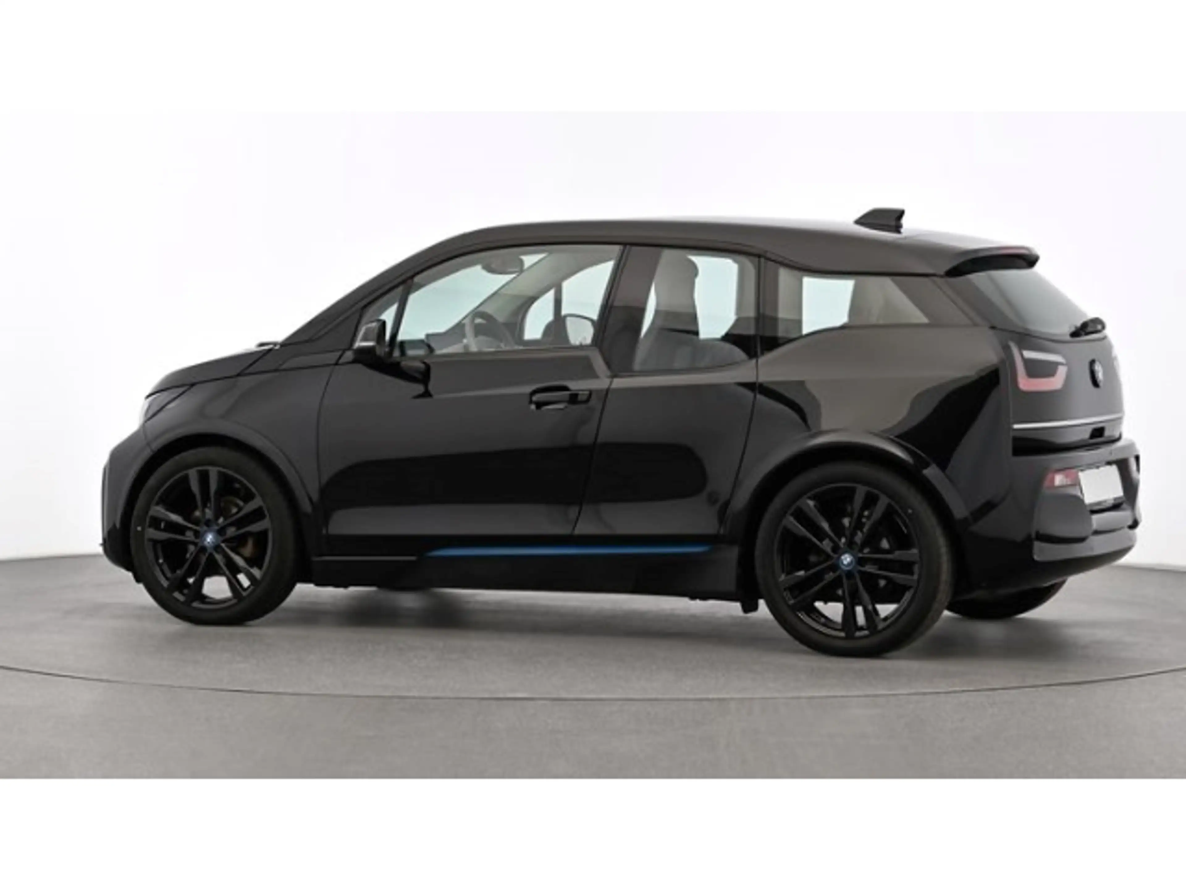 BMW i3 s 120Ah +TEILLEDER+NAVI-PRO+SHZ+CAM+DAB+HIFI-HK — photo 15