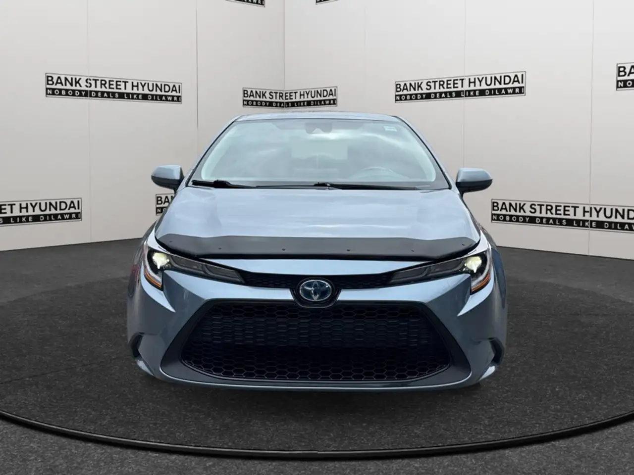 Toyota Corolla снимка Toyota Corolla