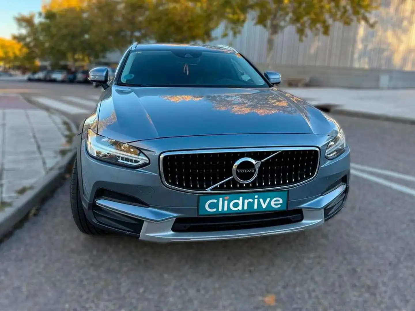 Volvo V90 Cross Country 2.0 D4 AWD Auto Gris - 2