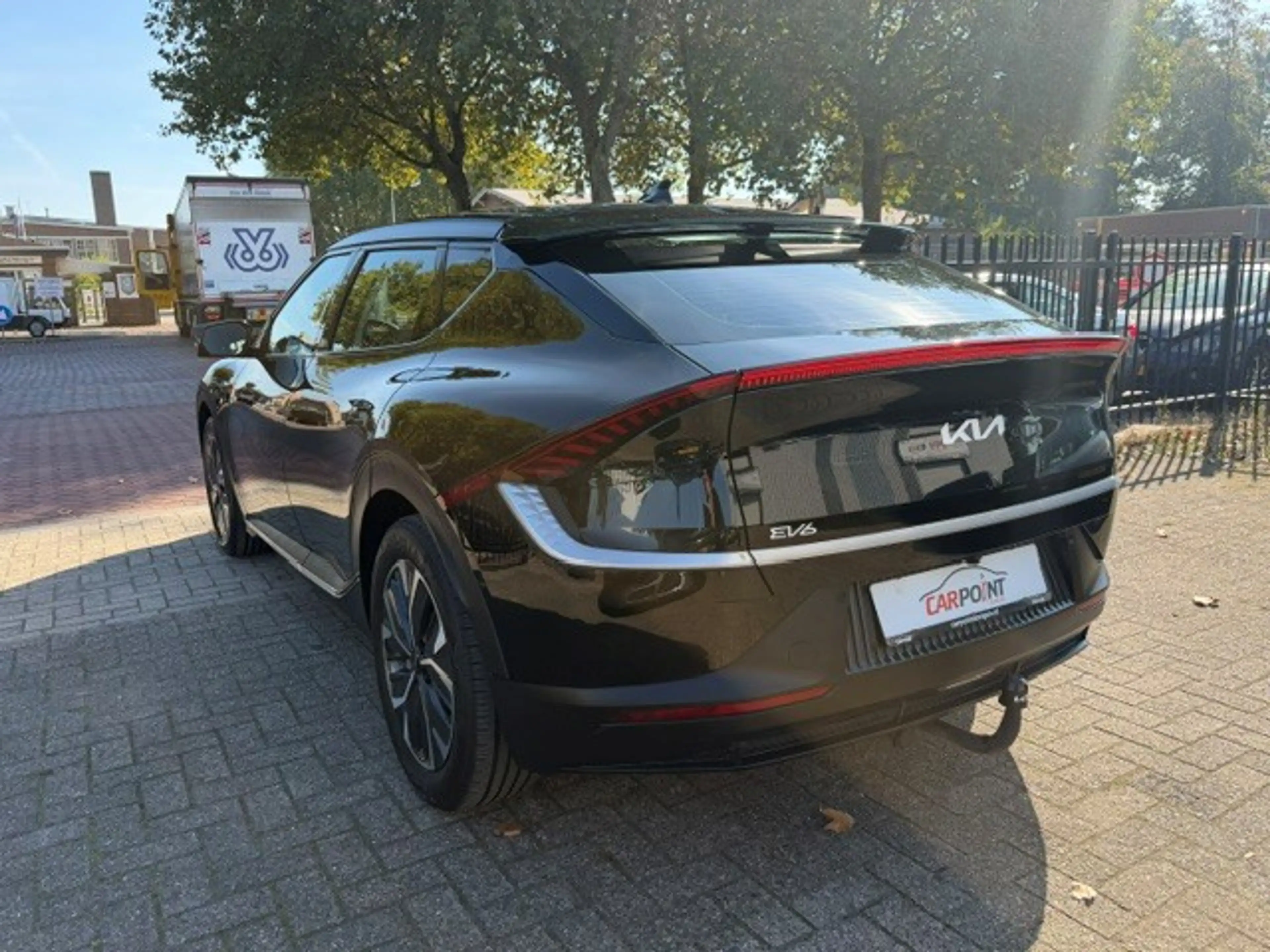 Kia EV6 Plus 77.4 kWh Trekhaak Navi Keyless LED Nieuwstaat — photo 9