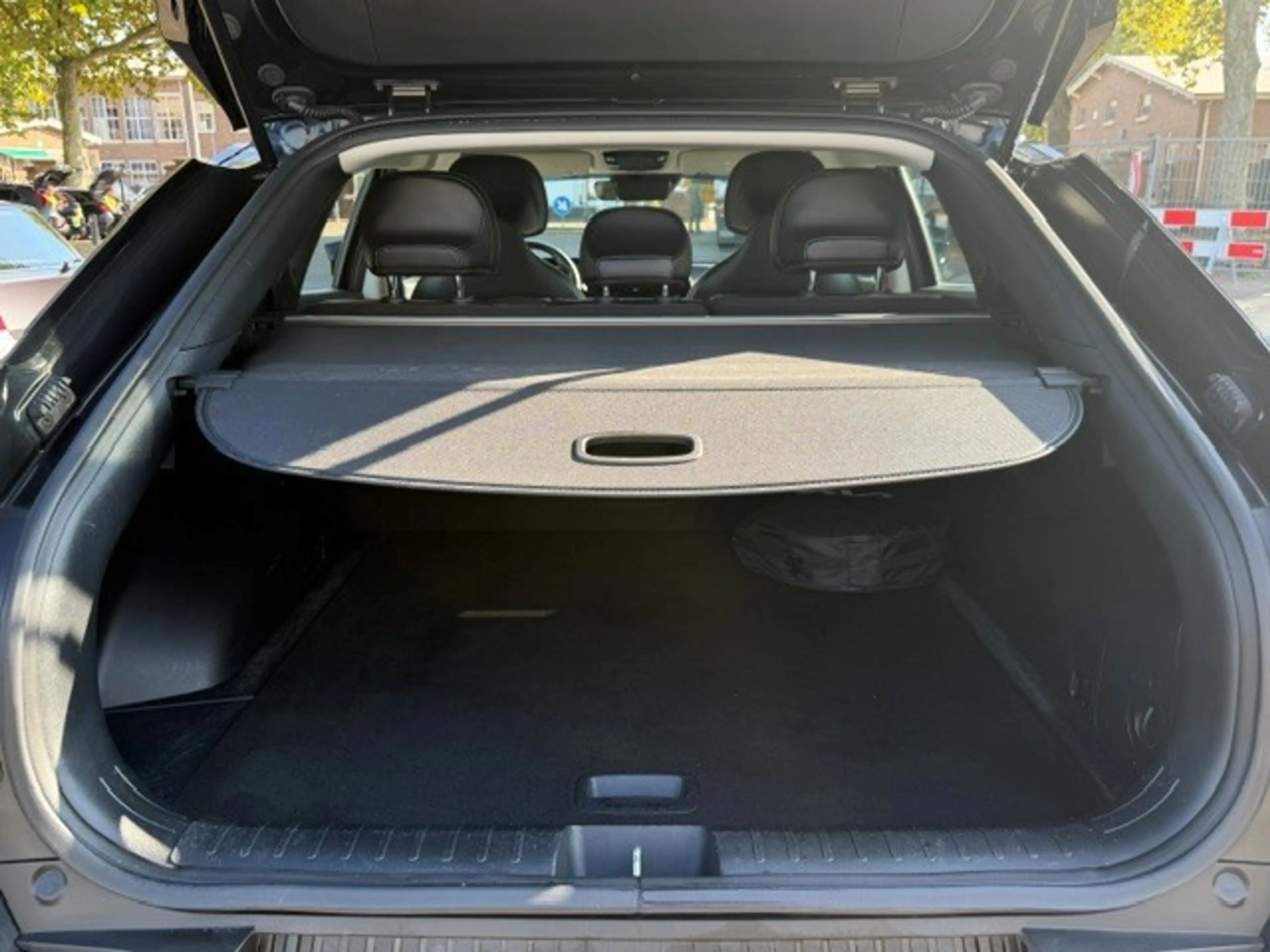 Kia EV6 Plus 77.4 kWh Trekhaak Navi Keyless LED Nieuwstaat — photo 11