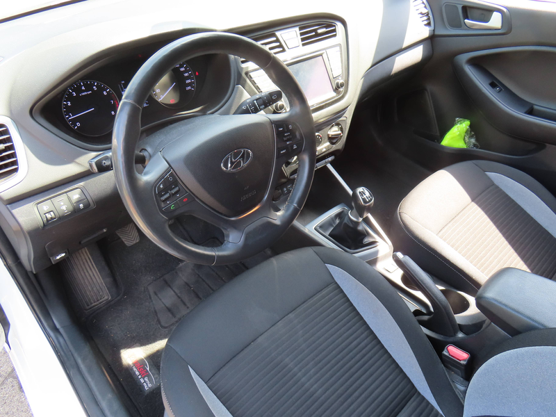 Hyundai i20 YES! Plus 1,0  88kW(120PS) — photo 9