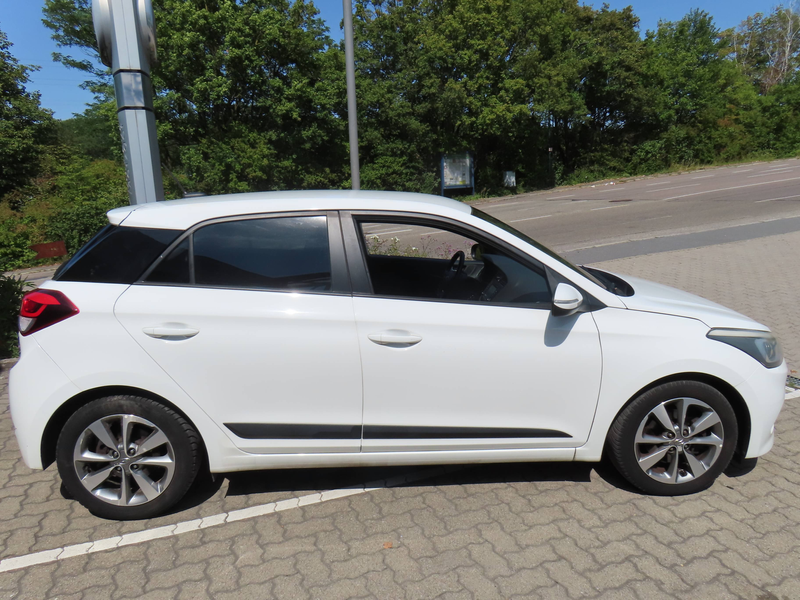 Hyundai i20 YES! Plus 1,0  88kW(120PS) — photo 5