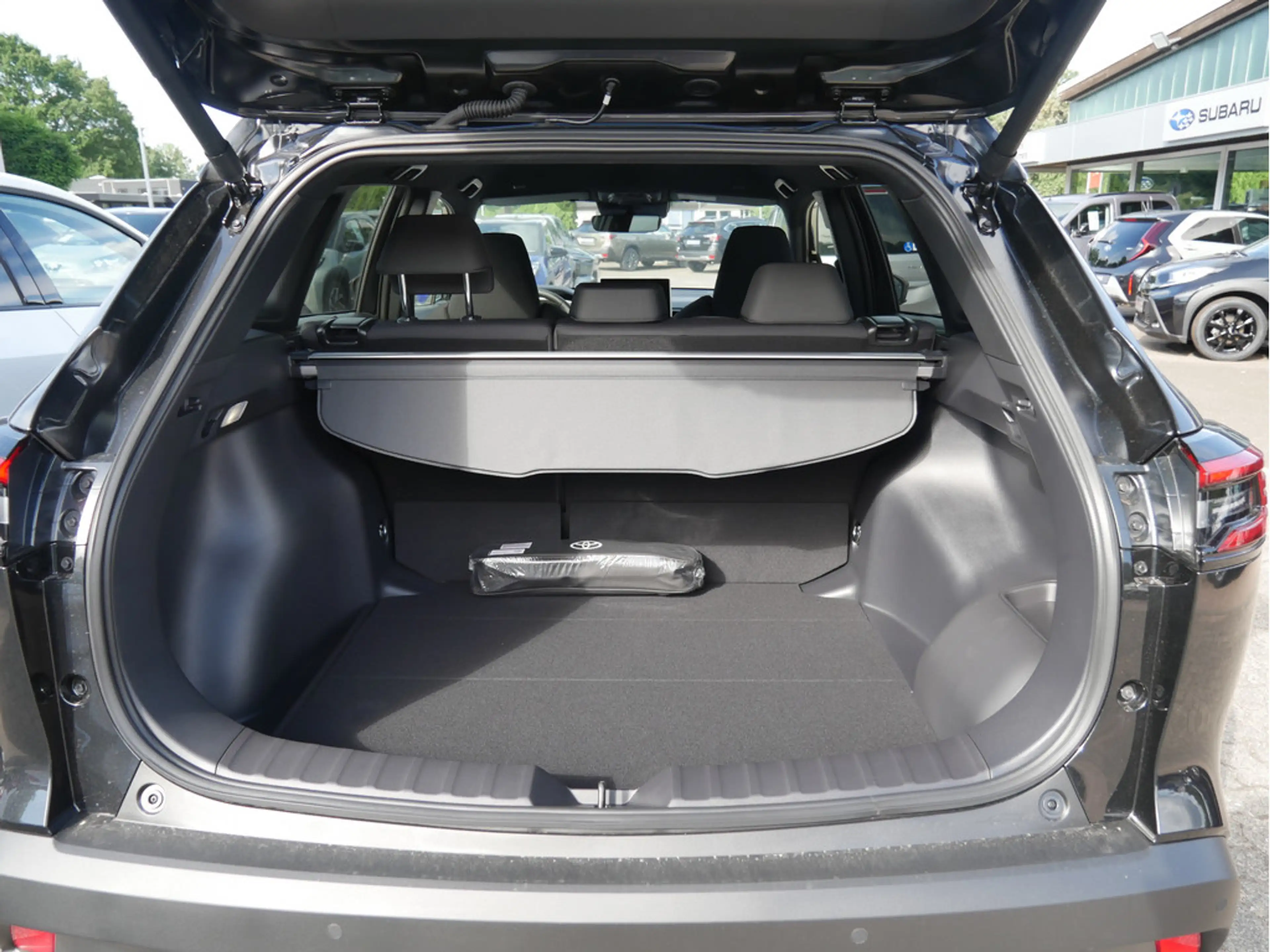 Toyota Corolla Cross 2.0 Hybrid Style Comfort Modell 2026 — photo 14
