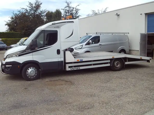 Iveco Daily 35S18 3.0  DEPANAGE  PLATEAU+WINCE 3.5 TON