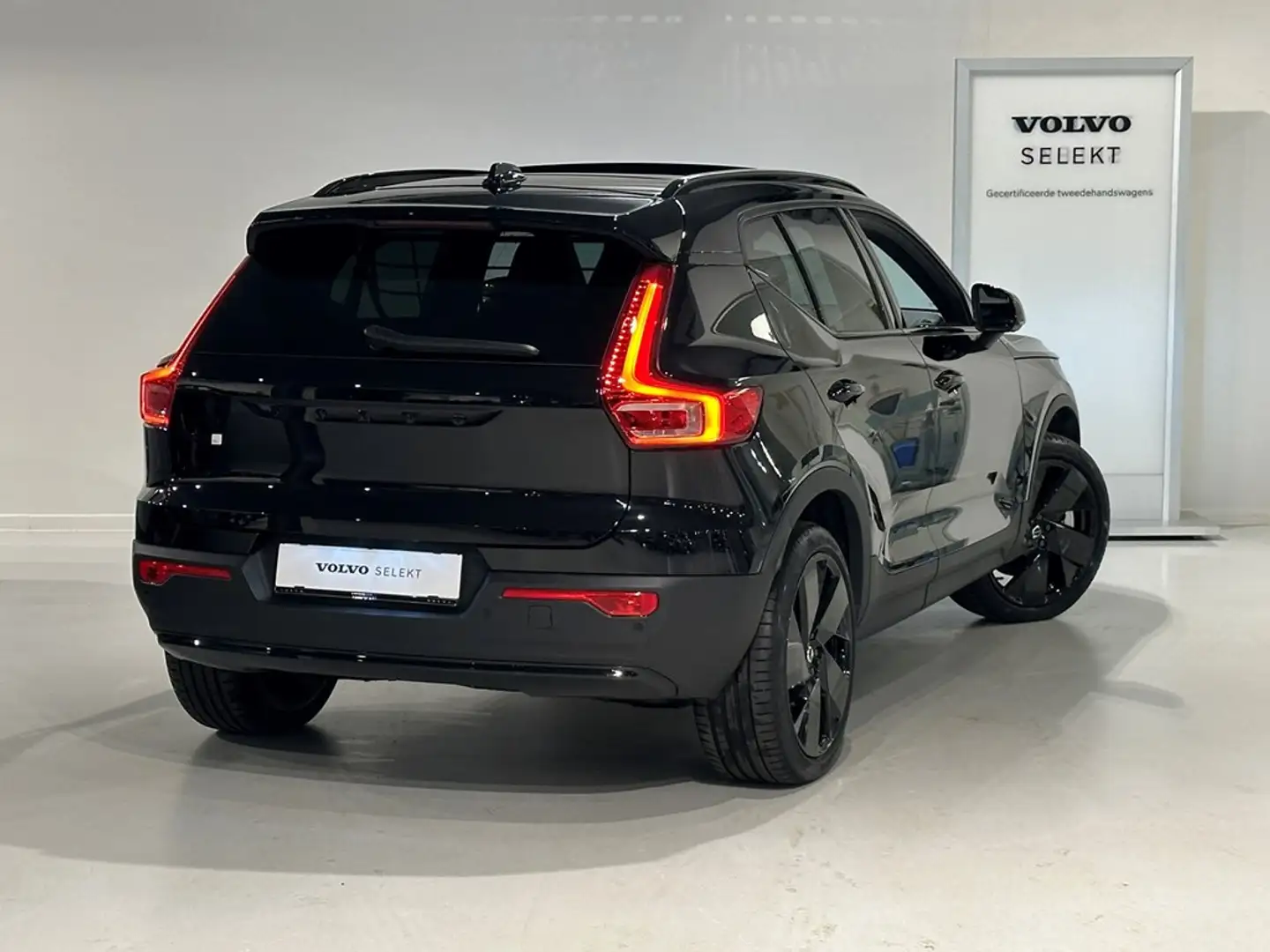 Volvo EX40 Recharge Ultra Black Edition Twin Motor + trekhaak Noir - 2