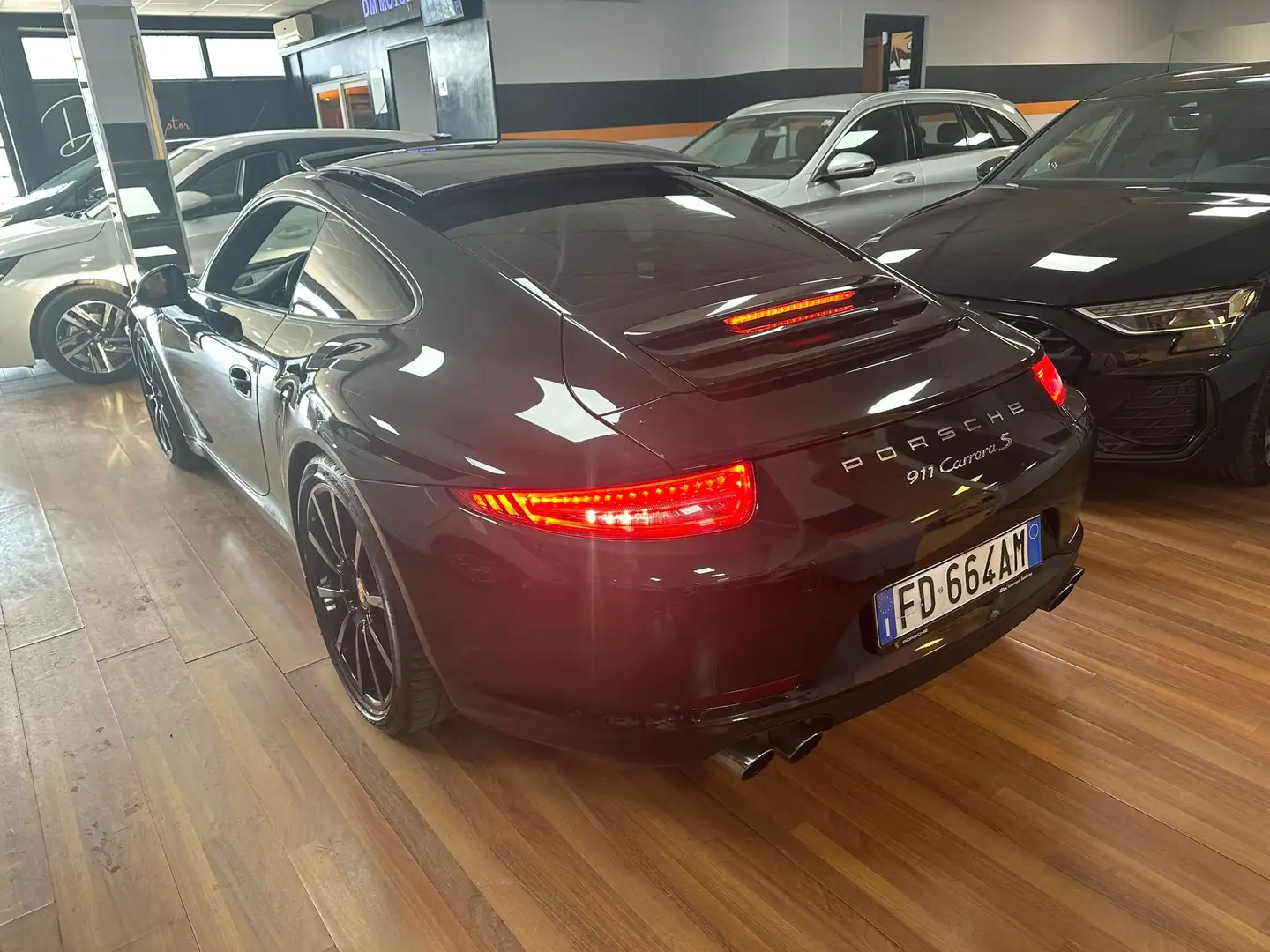 Porsche 911 Coupe 3.8 Carrera S Nero - 2