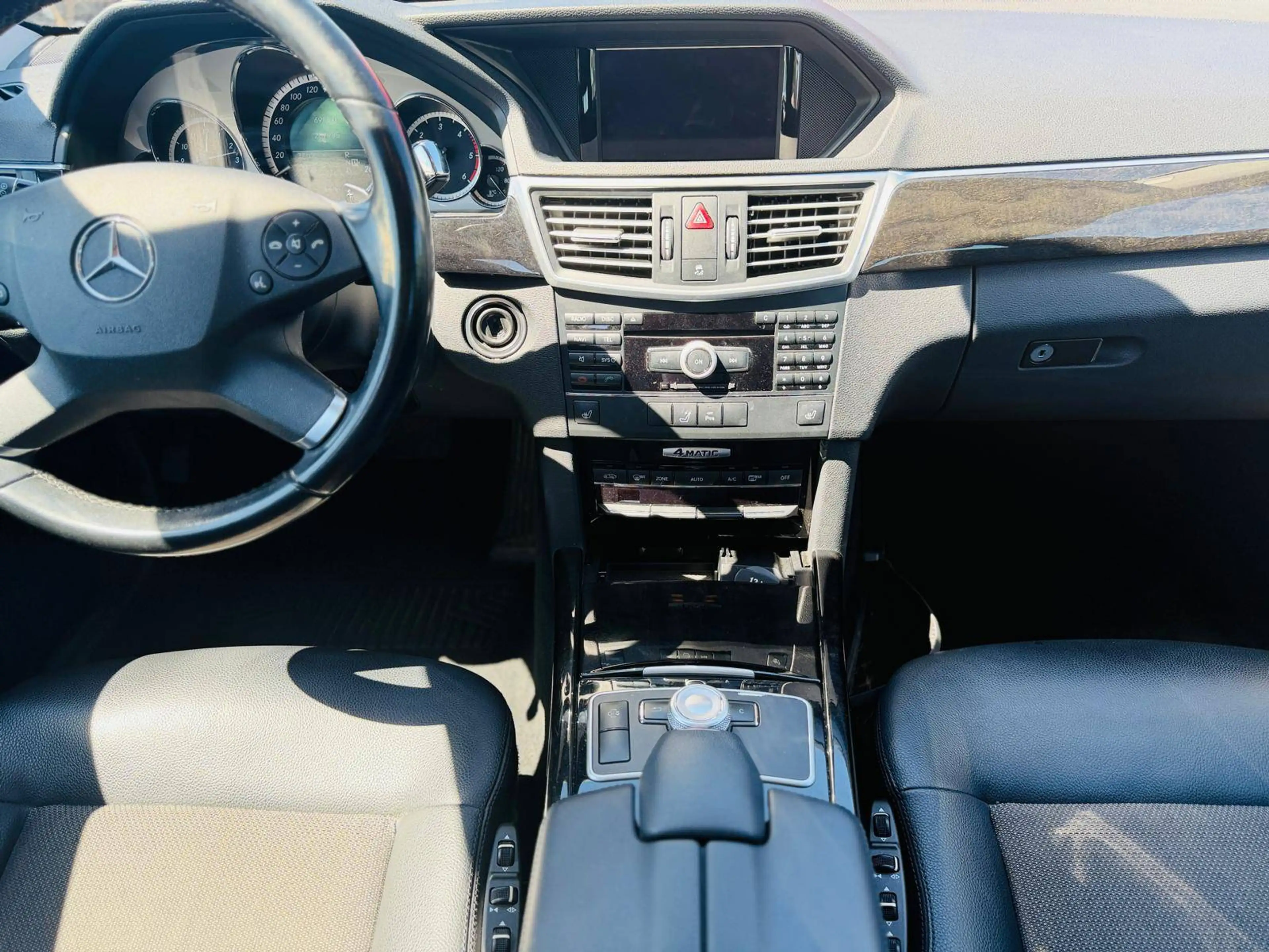 Mercedes-Benz E 350 E 350 CDI BlueEfficiency 4Matic TÜV 09/27 — photo 8
