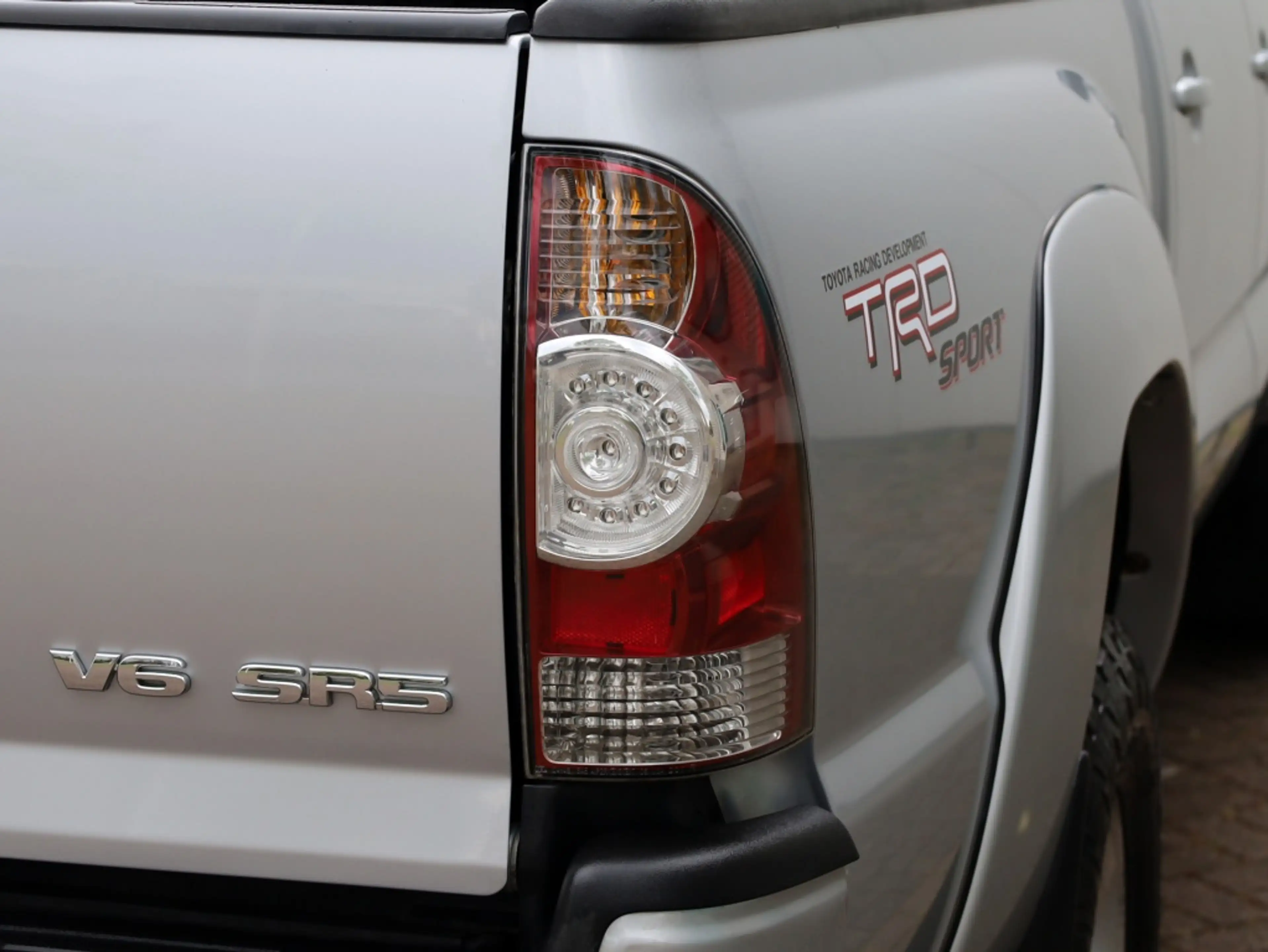 Toyota Tacoma 4.0 V6 VVT-i 4WD SR5 Double Cab | Automaat — photo 28