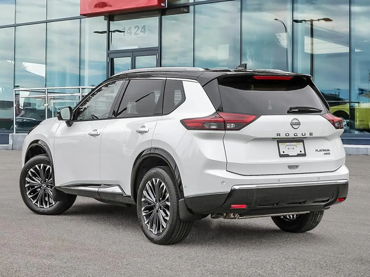 Nissan Rogue снимка Nissan Rogue