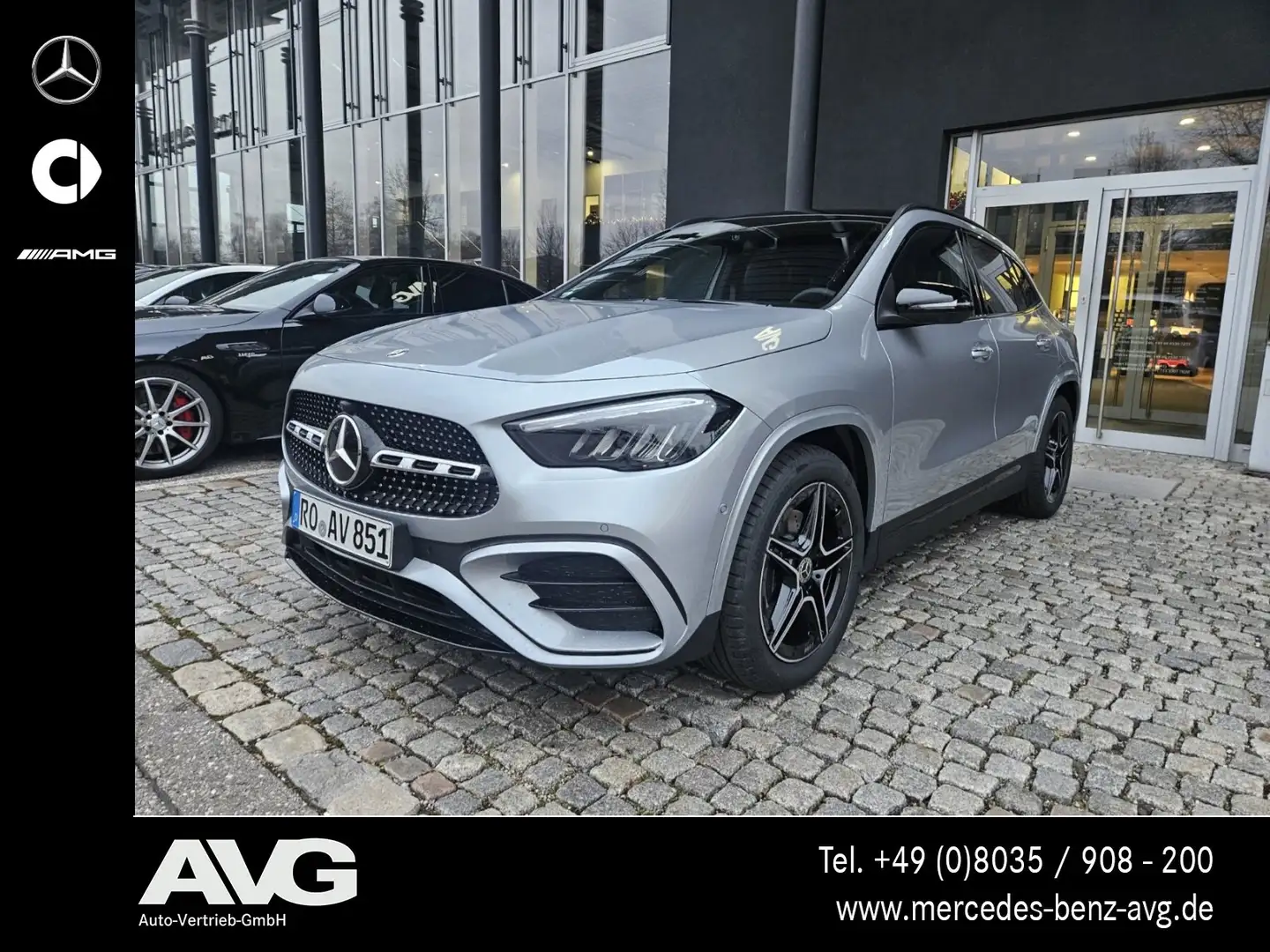 Mercedes-Benz GLA 200 GLA 200 AMG Special Edition Pano AHK LED 360° Silber - 1