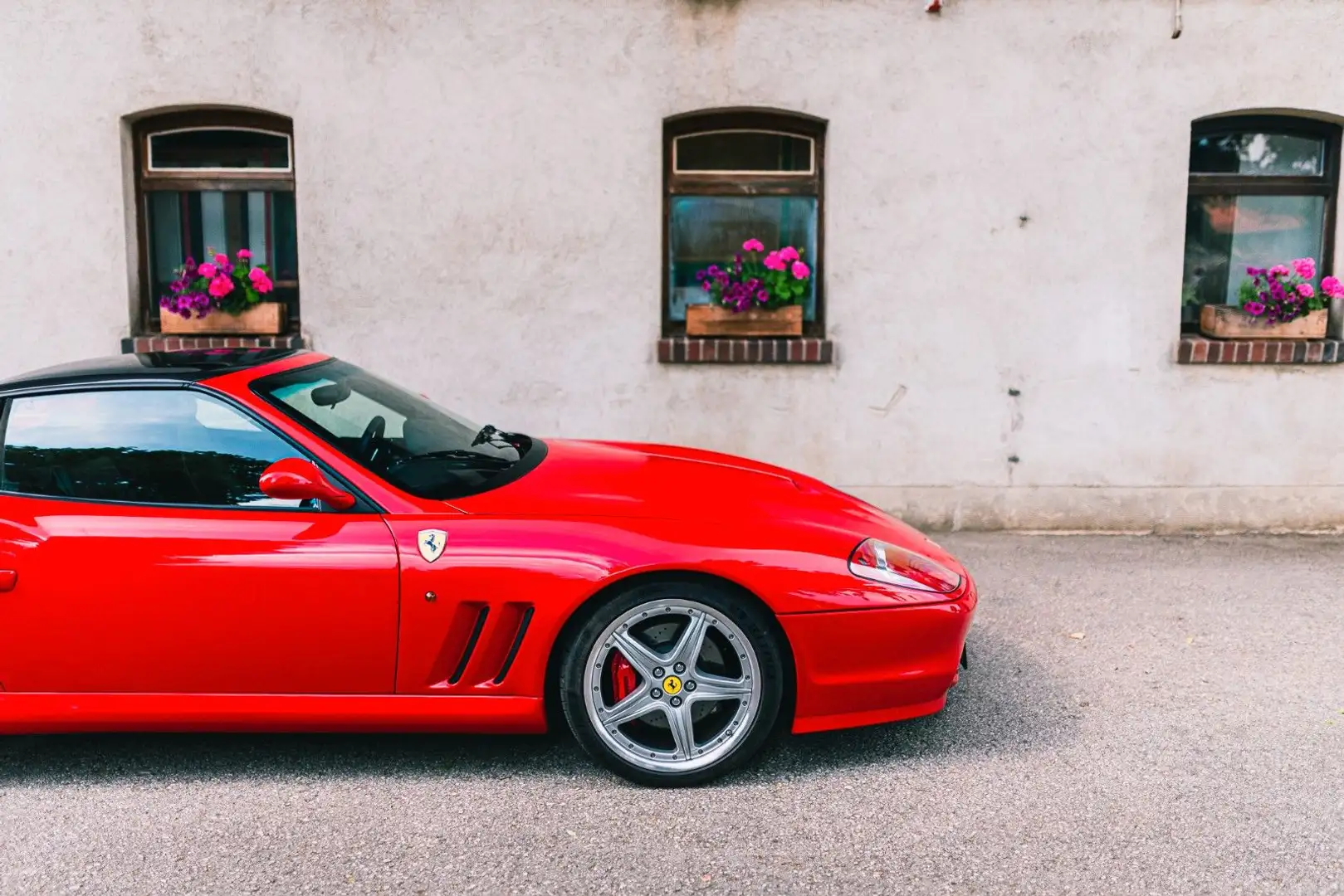 Ferrari 575 Superamerica HGTC Rot - 2