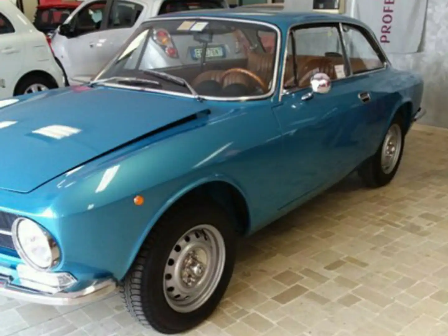 Alfa Romeo GT Modrá - 2