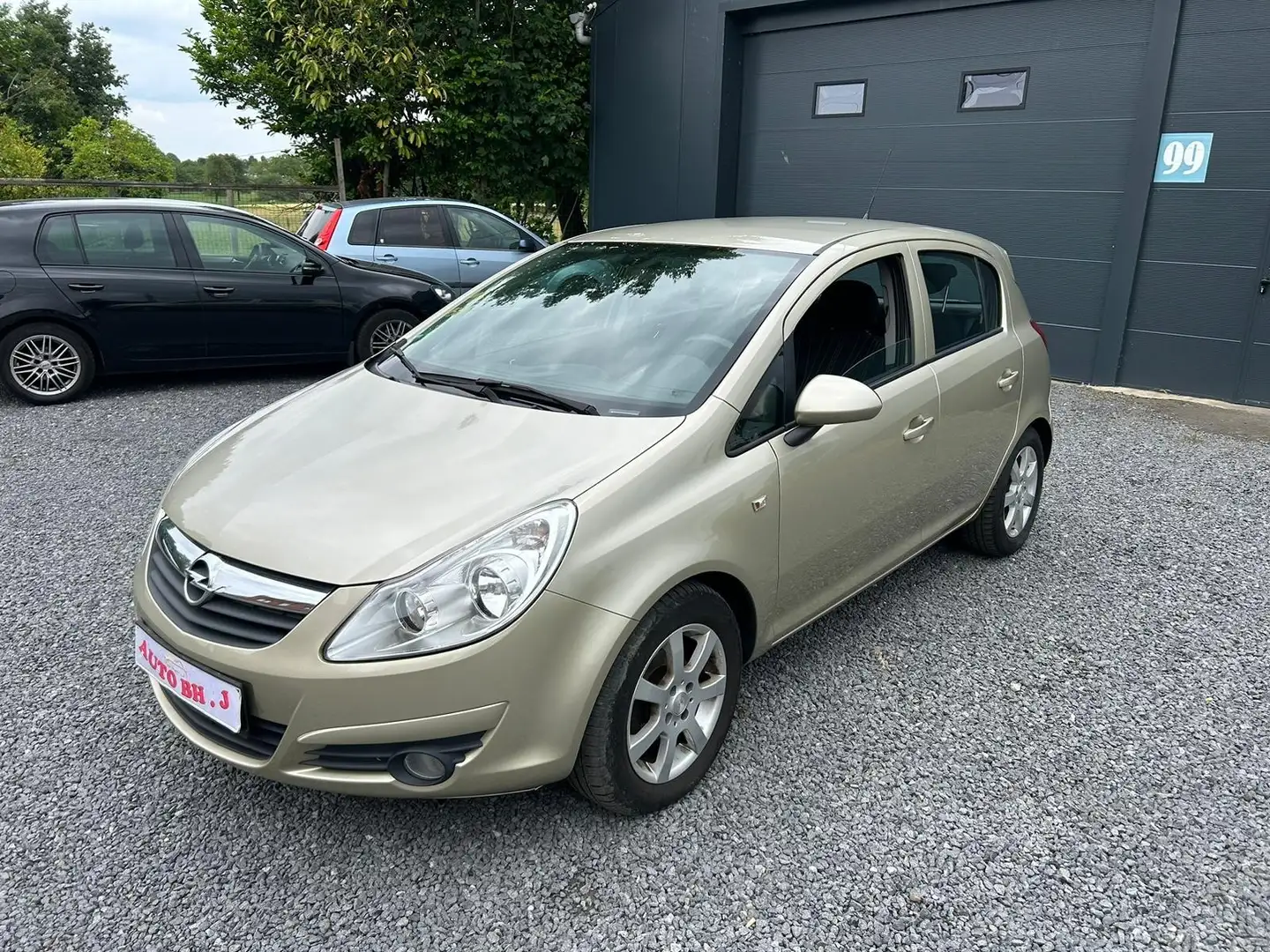 Opel Corsa 1.2 Essence CLIM CARPLAY 11/2009 5portes - 1