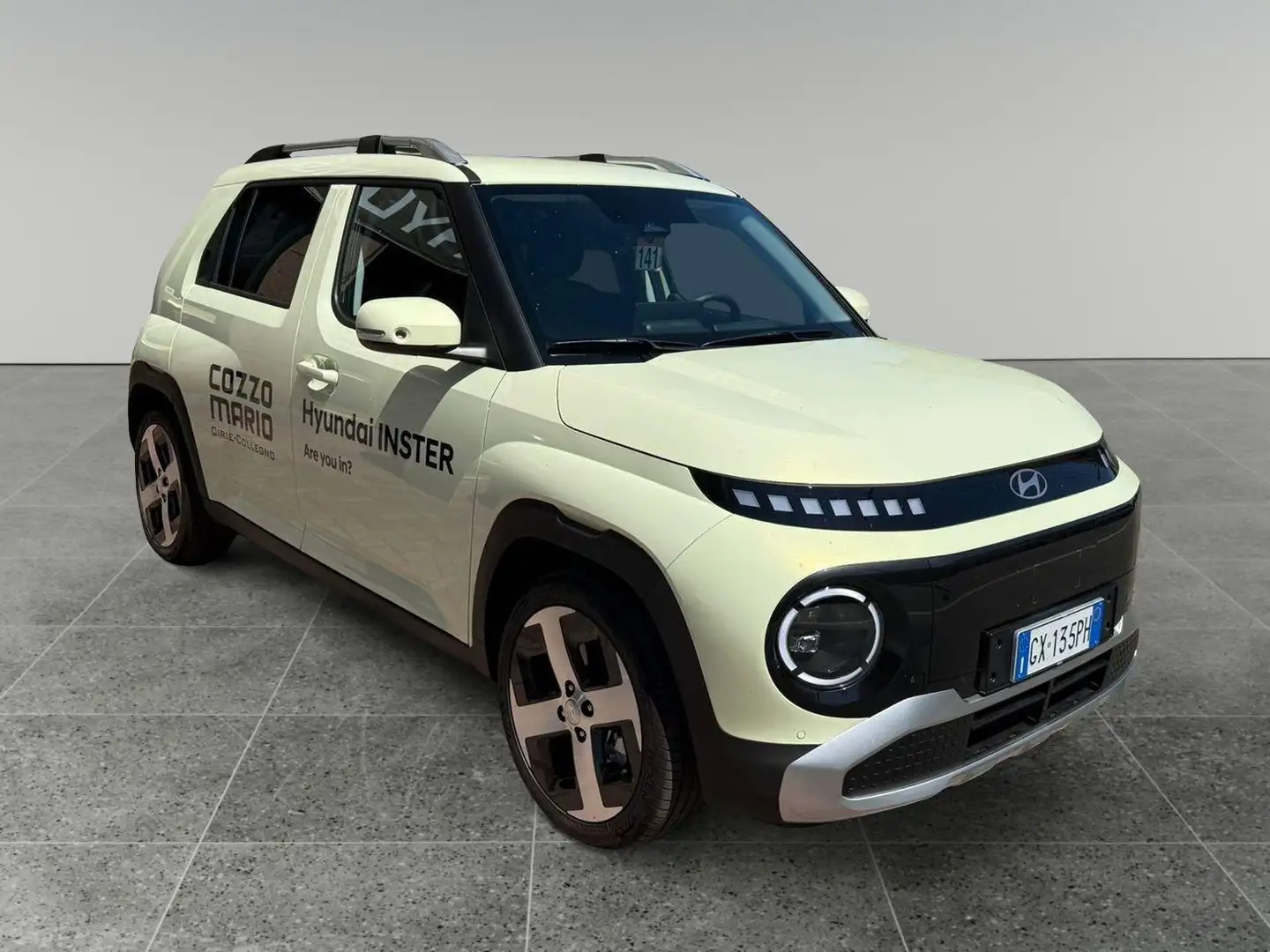 Hyundai Inster Inster 49 kWh XClass Giallo - 2