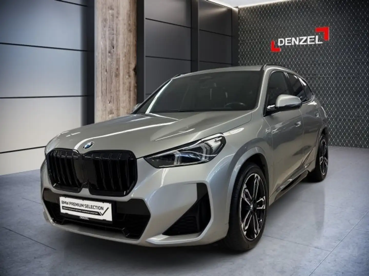 BMW X1 xDrive20d 48V Aut Silber - 2