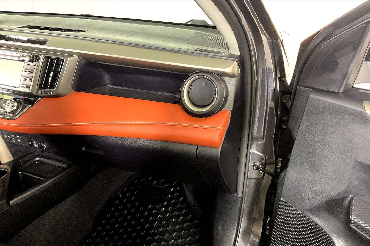 used 2013 Toyota RAV4 car, priced at $16,998