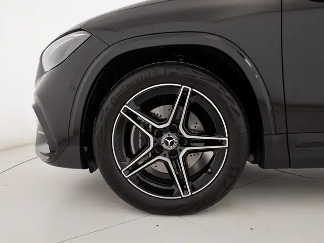 Mercedes-Benz Gla view 7
