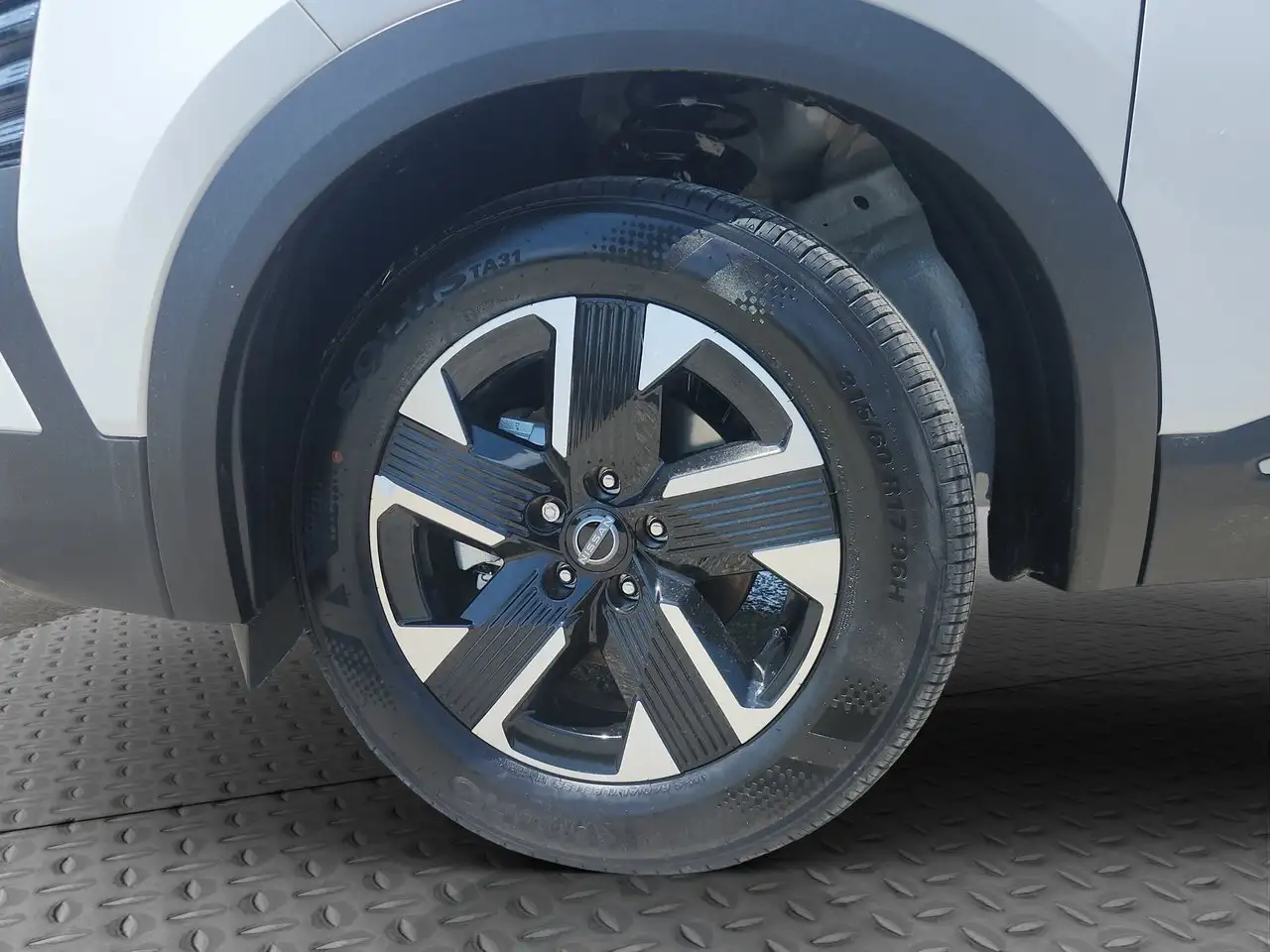 Nissan Kicks снимка Nissan Kicks