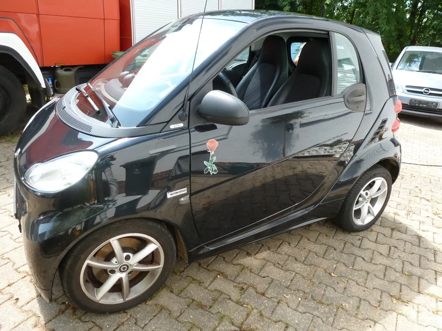 smart forTwo Micro Hybrid Drive 52kW (451.380) Zwart - 2