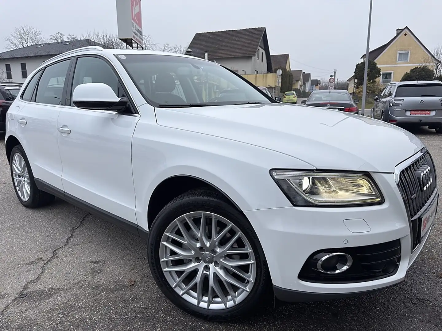 Audi Q5 2,0 TDI quattro S-tronic Weiß - 1