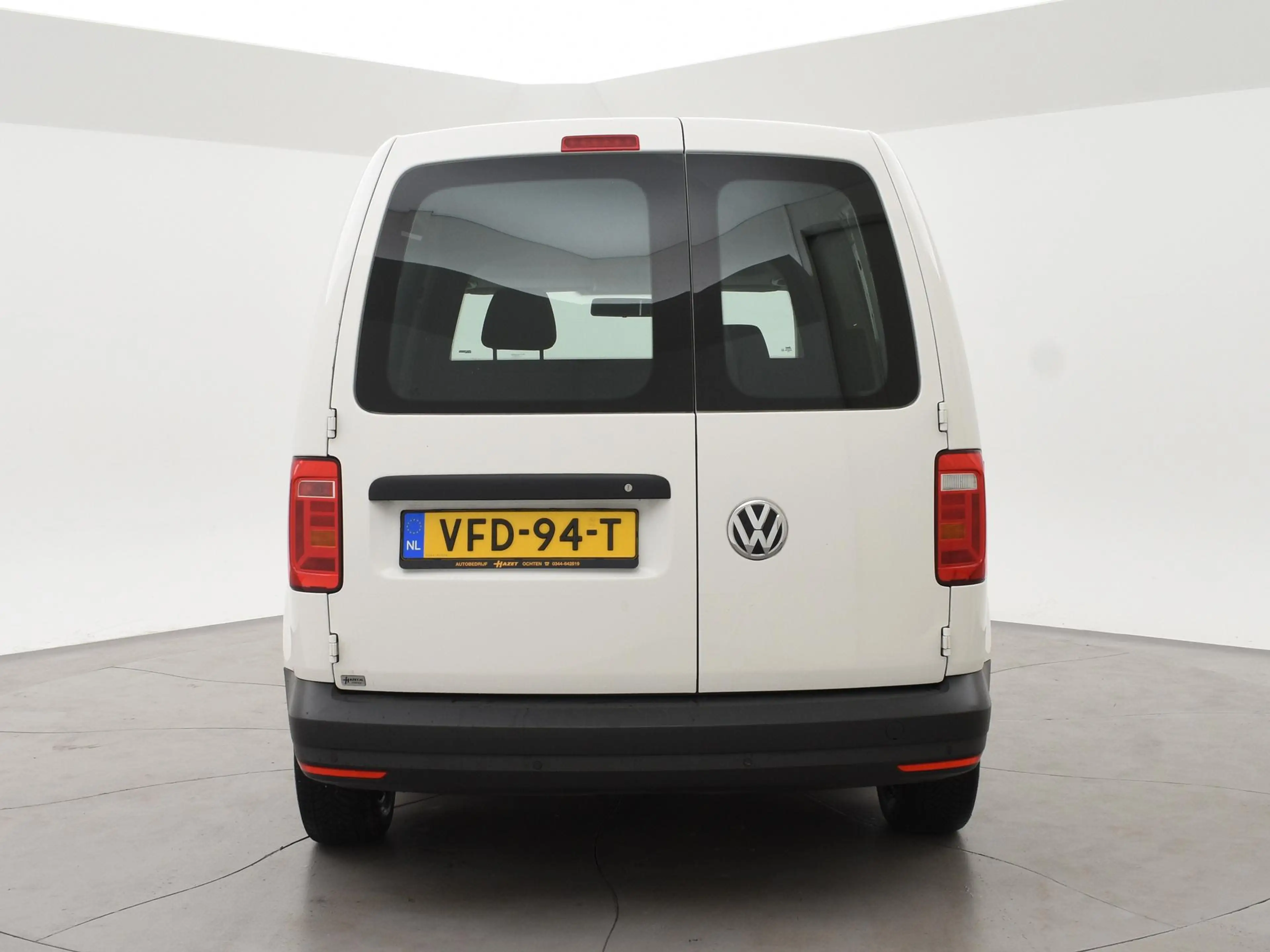 Volkswagen Caddy 2.0 TDI BMT EURO 6 + AIRCO | ORIG. NL | SIDEBARS — photo 9