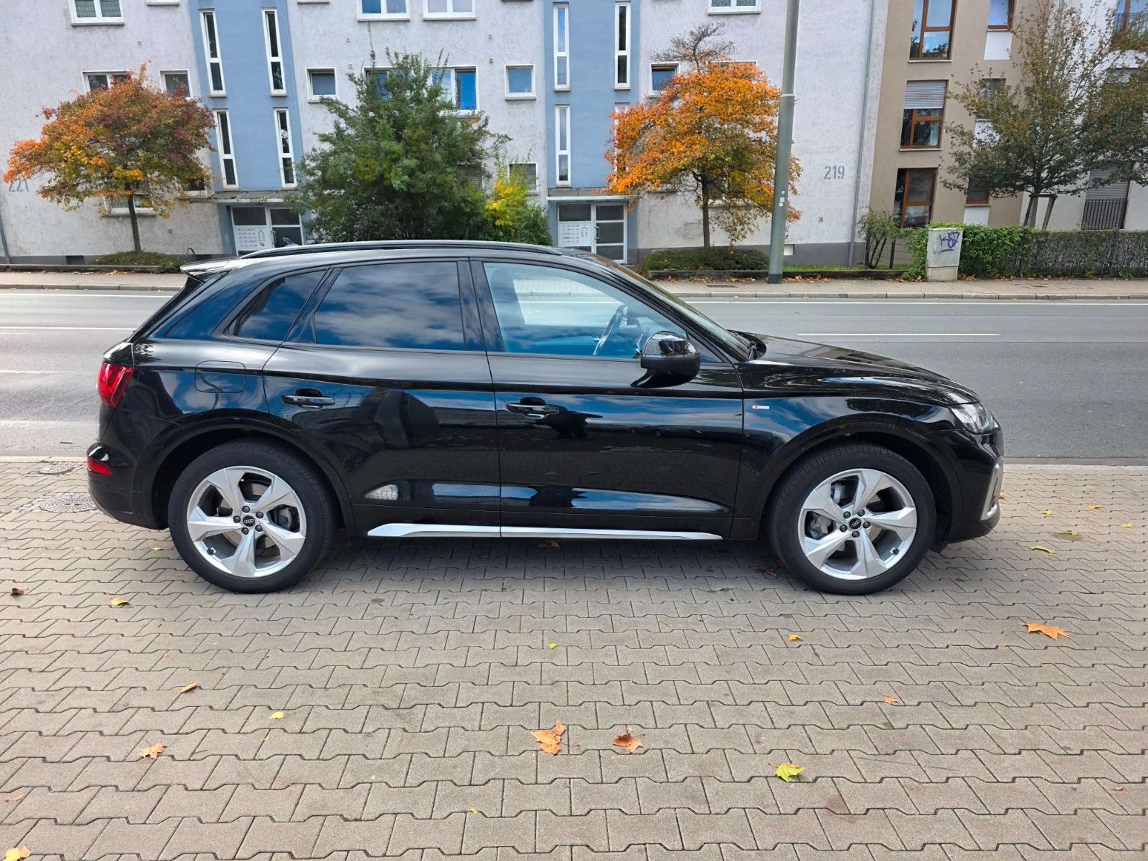 Audi Q5 35 TDI S line,Autom,Leder,Navi,Kamira,Panoram — photo 3