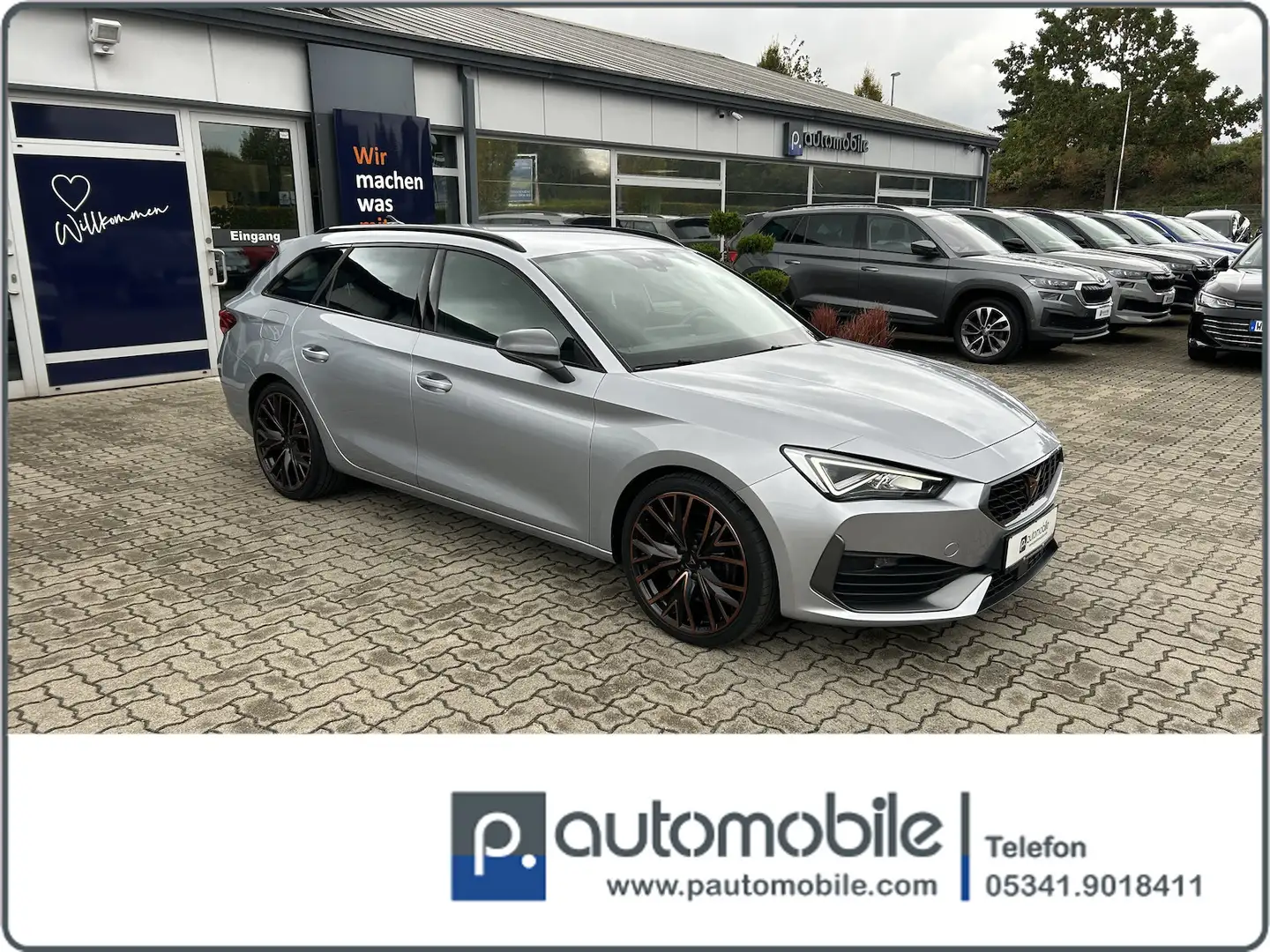 CUPRA Leon Cupra ST 2.0 TSI DSG*AHK*NAVI*LED*SH* Silber - 2