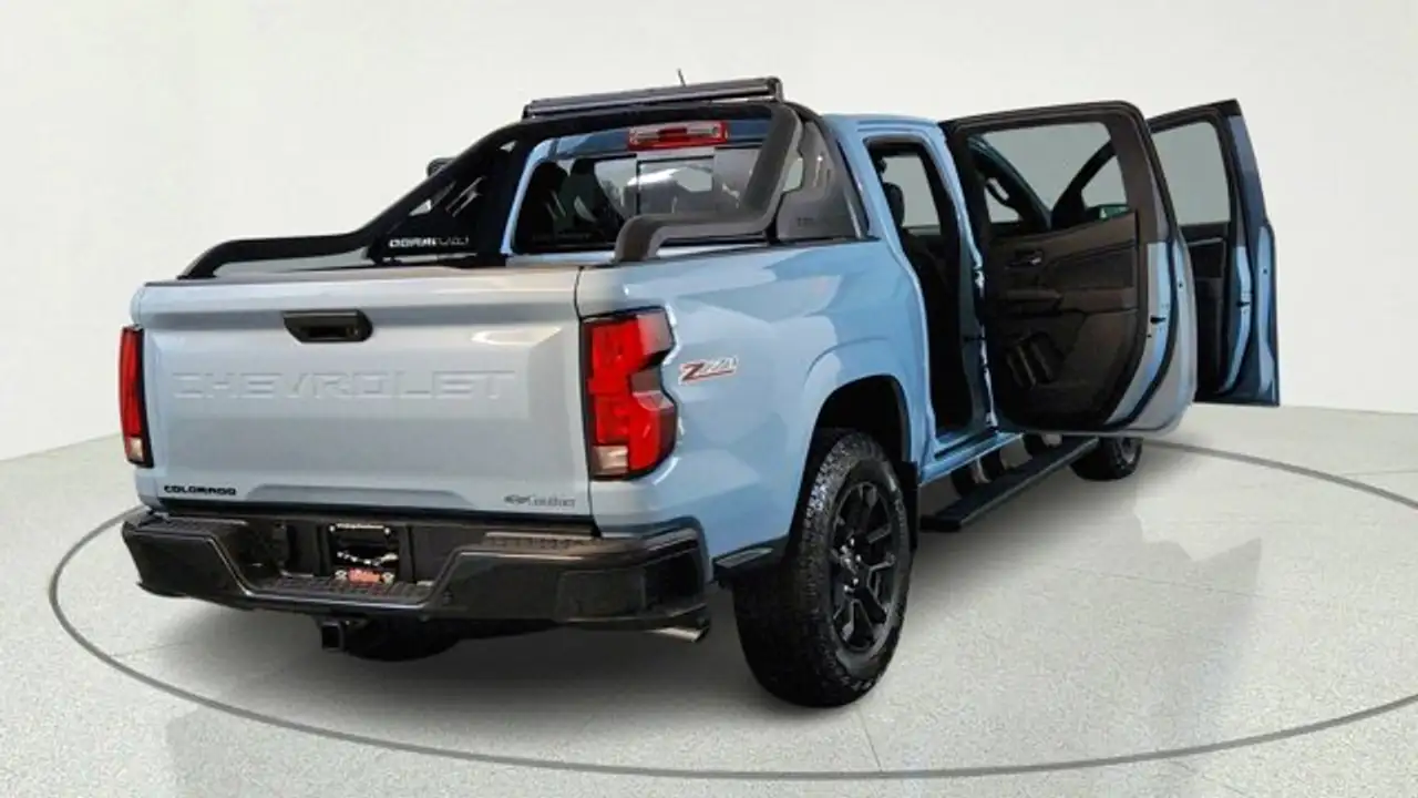 Chevrolet Colorado photo Chevrolet Colorado
