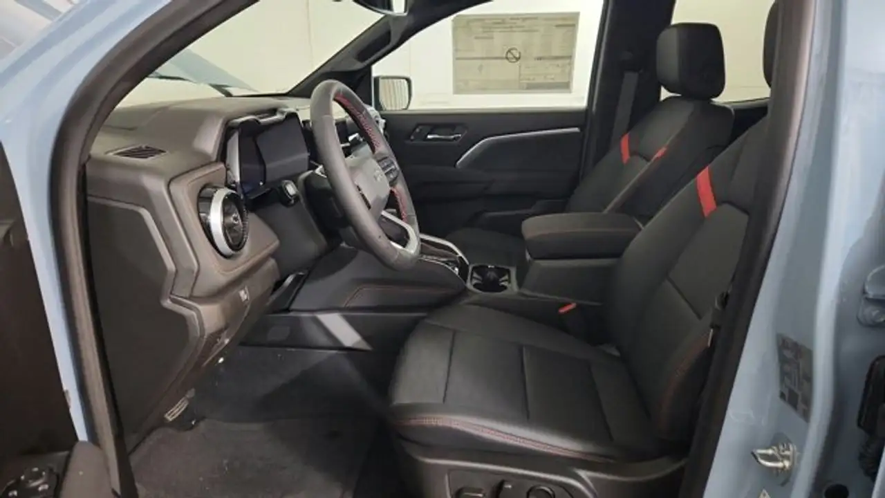 Chevrolet Colorado photo Chevrolet Colorado