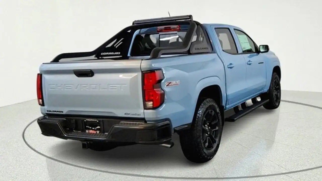 Chevrolet Colorado photo Chevrolet Colorado