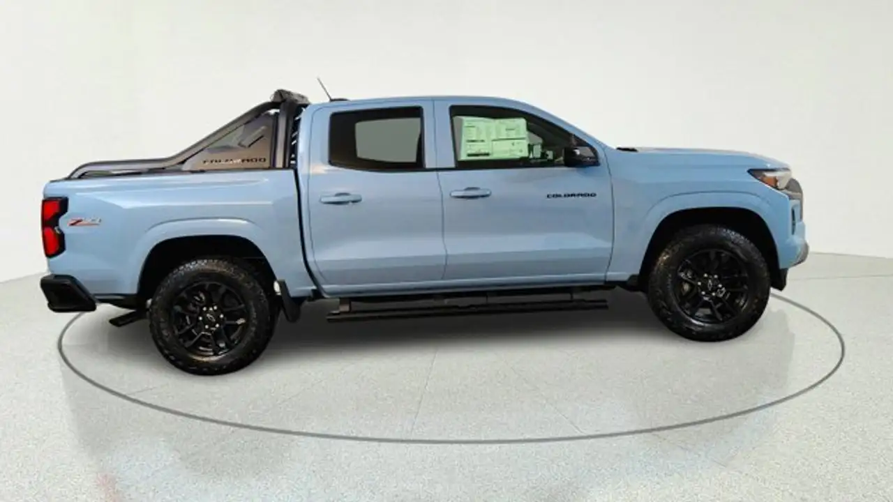 Chevrolet Colorado photo Chevrolet Colorado