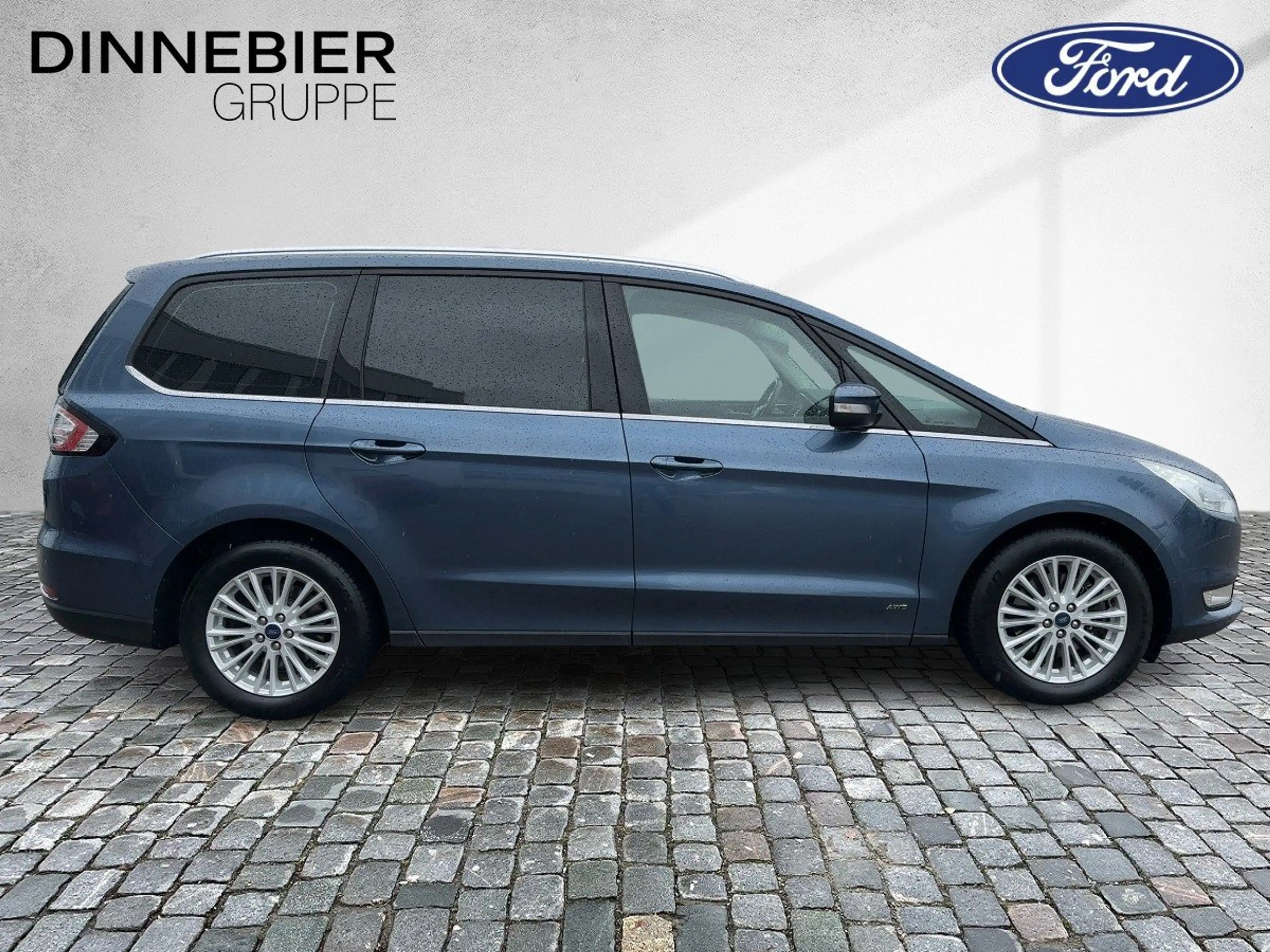 Ford Galaxy Titanium AWD CAM LED NAVI PANO SD — photo 6