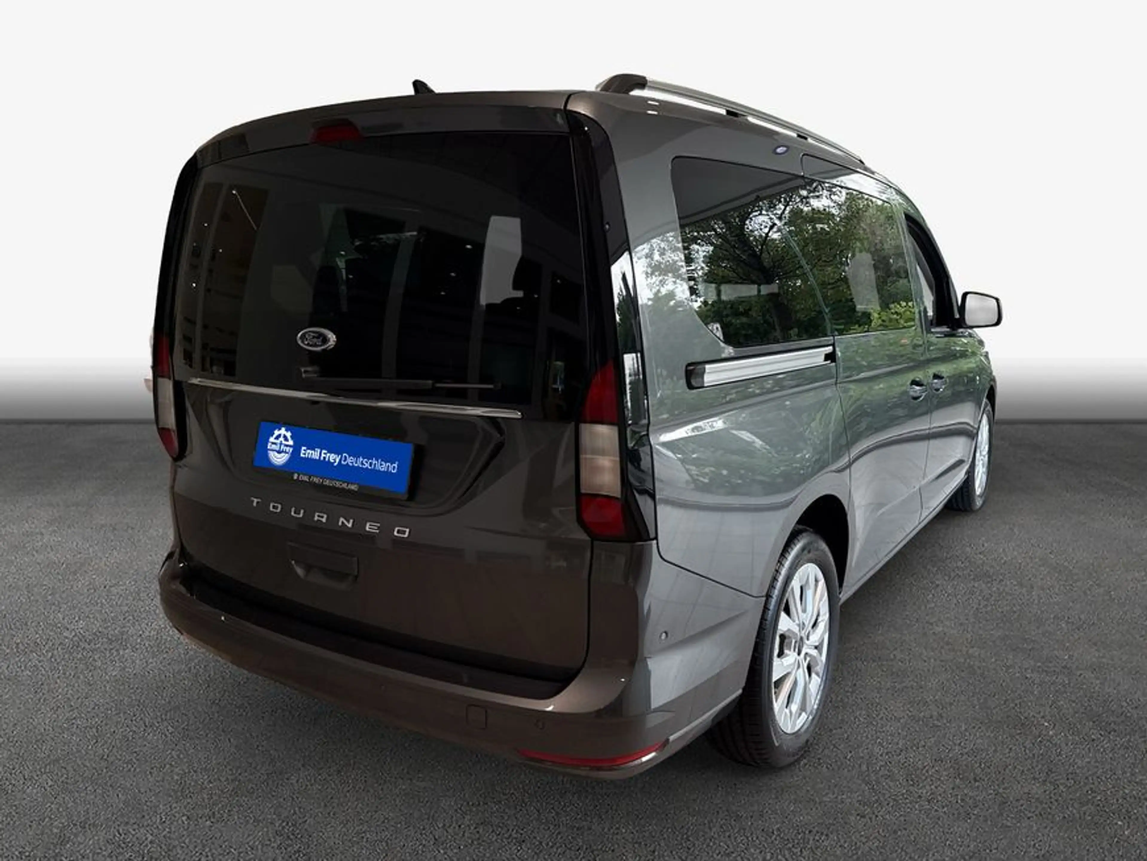 Ford Grand Tourneo Connect 1.5 EcoBoost Aut. TITANIUM — photo 2