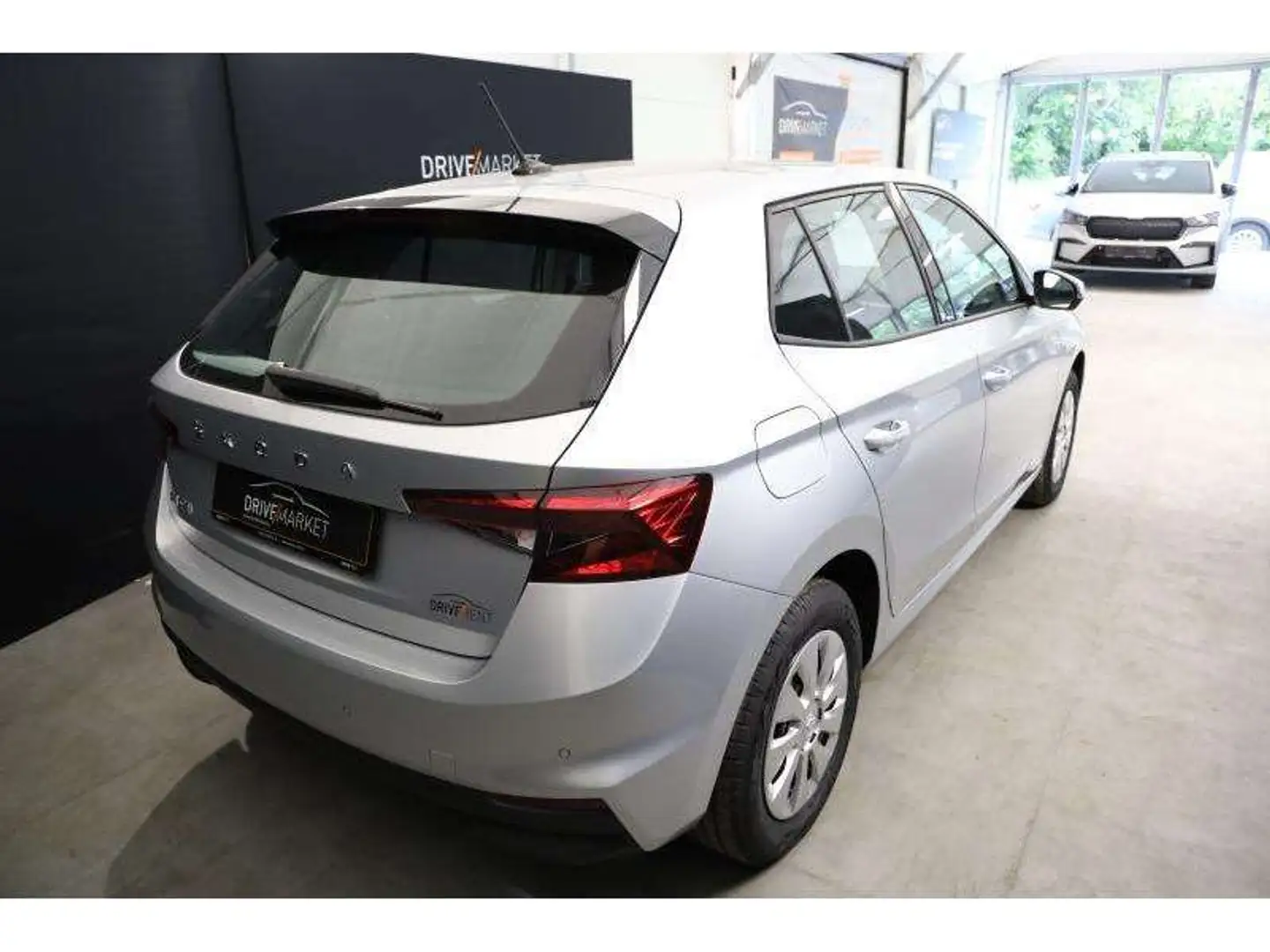 Skoda Fabia Ambition Argent - 2