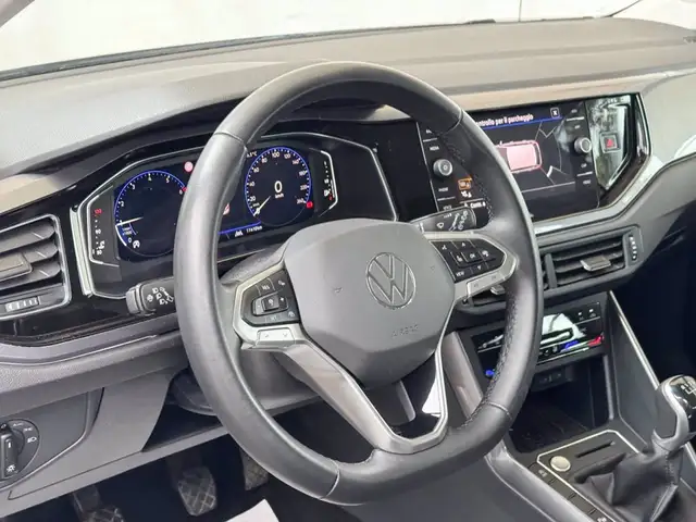 Volkswagen Polo view 18