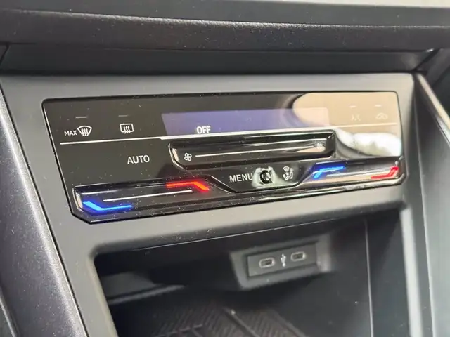 Volkswagen Polo view 24