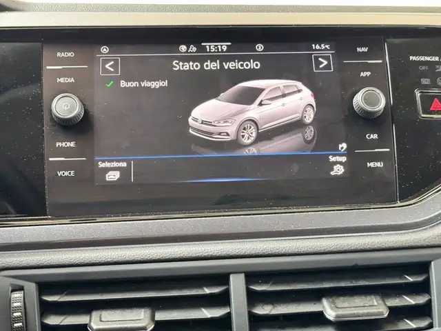 Volkswagen Polo view 23