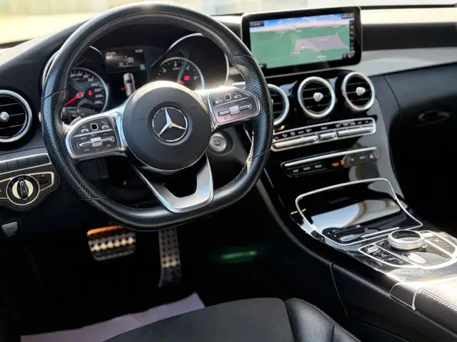 Mercedes-Benz C-Class view 10