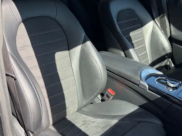 Mercedes-Benz C-Class view 13