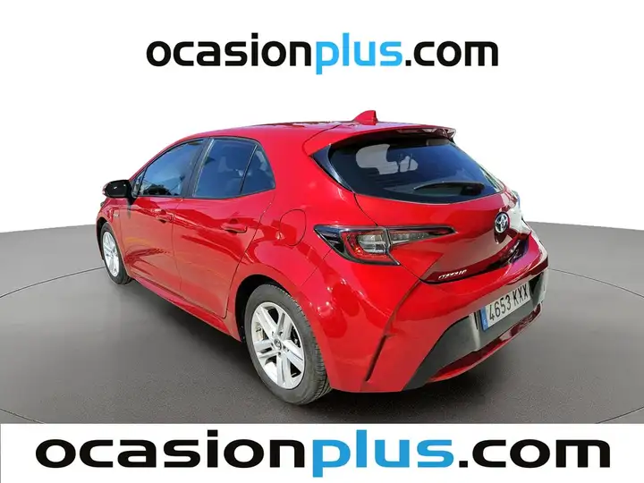 Toyota Auris 2019, foto 3