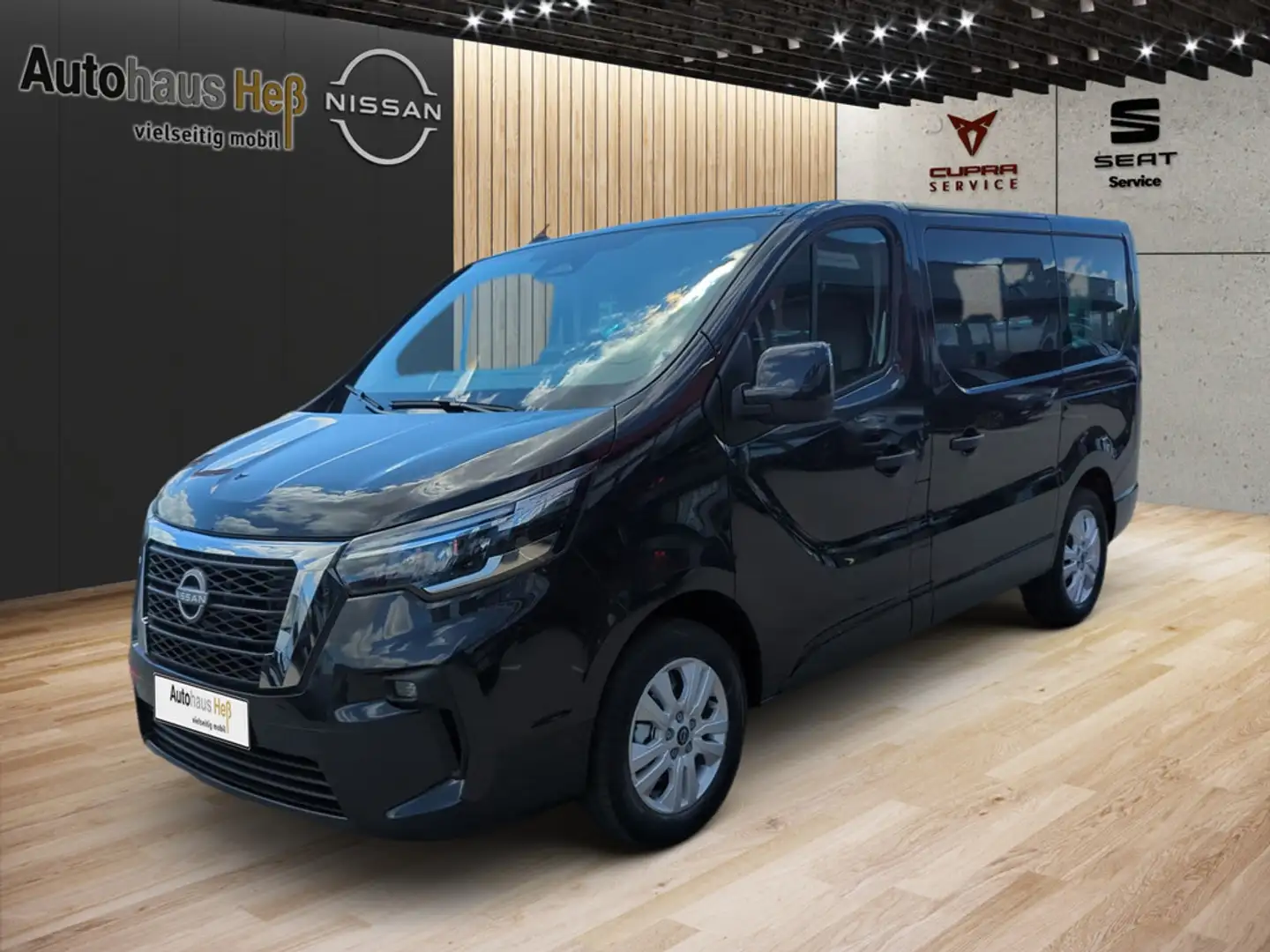Nissan Primastar Kombi 2.0 L1H1 2,8t Tekna Schwarz - 1