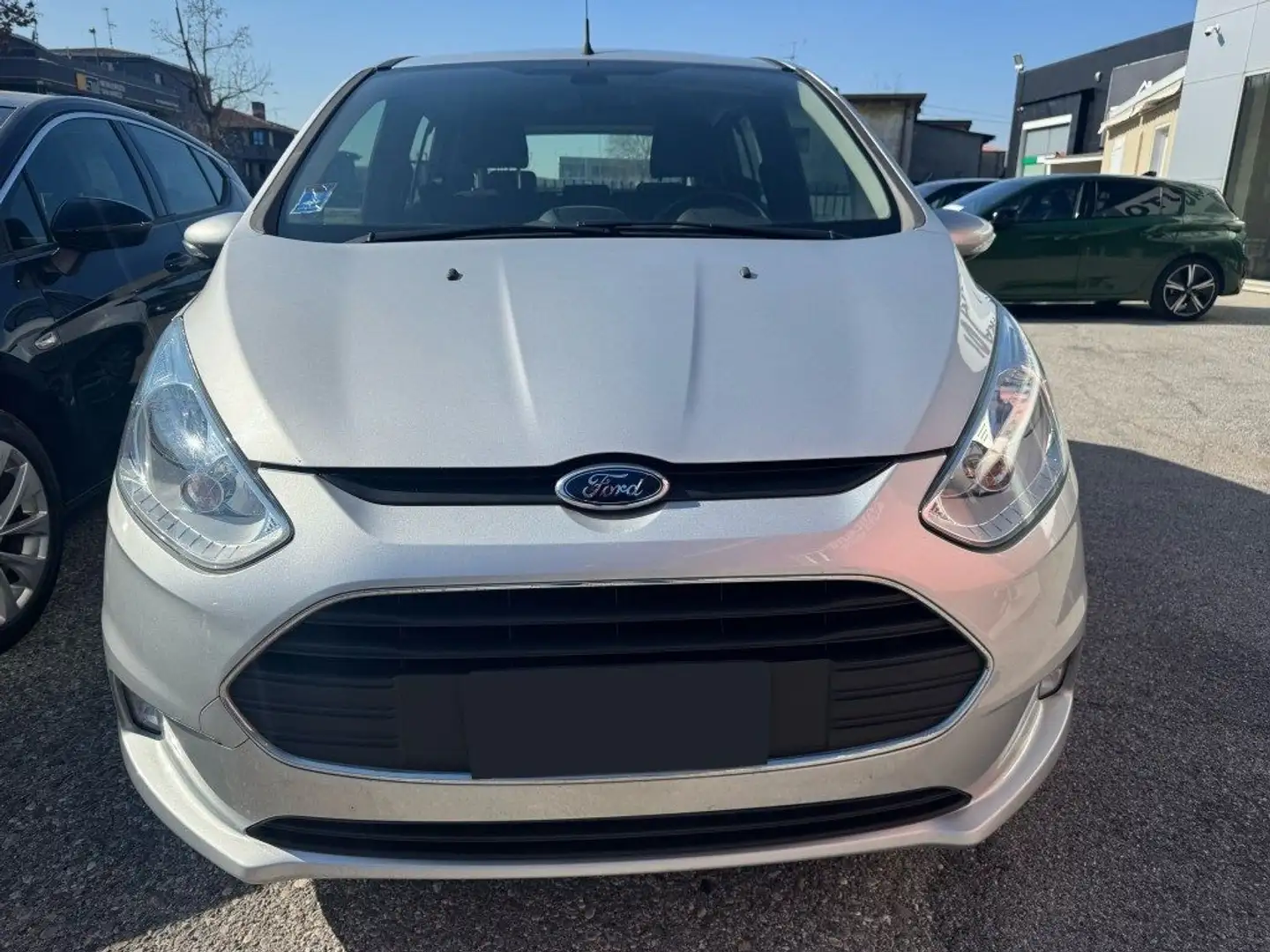 Ford B-Max 1.4 90 CV GPL Titanium Silber - 2