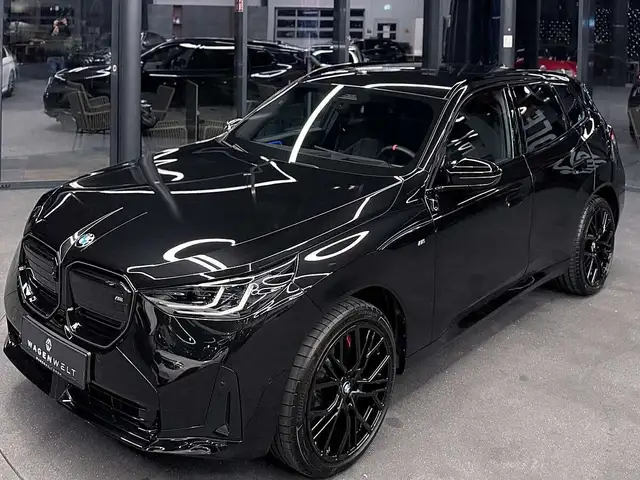 BMW X3 M50 Aut., Innovations & Premium Paket, 8-fach Ansicht 11