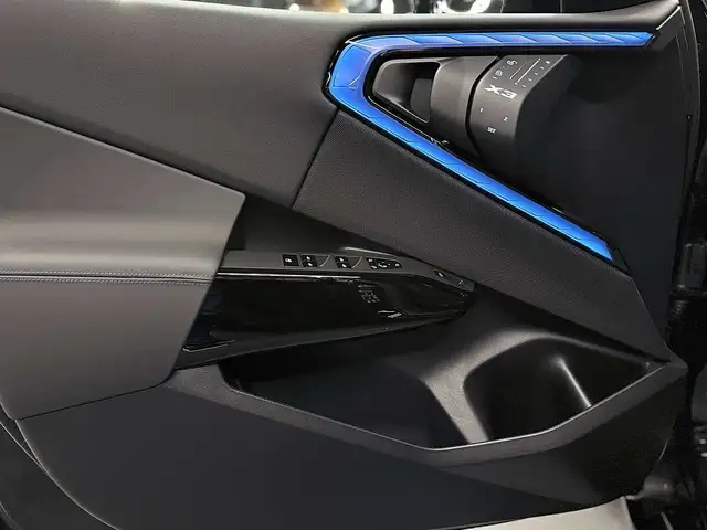 BMW X3 M50 Aut., Innovations & Premium Paket, 8-fach Ansicht 20