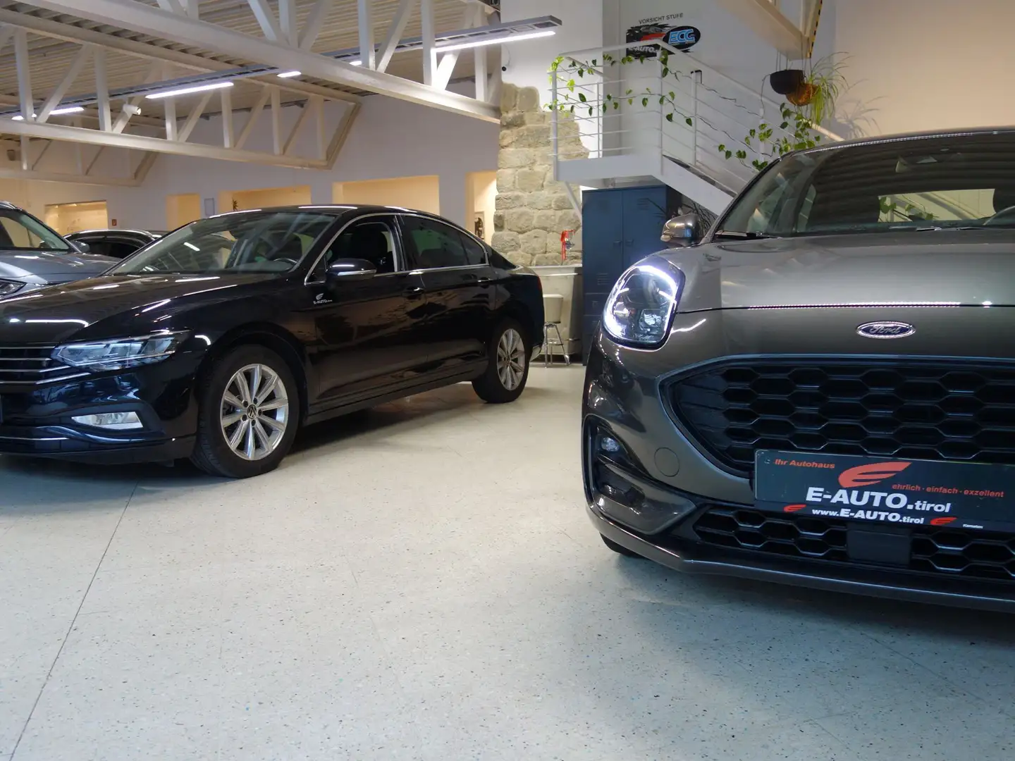 Ford Puma Hybrid *ST-LINE *SPORTPAKET *CARPLAY *LED *NAVI Grau - 2