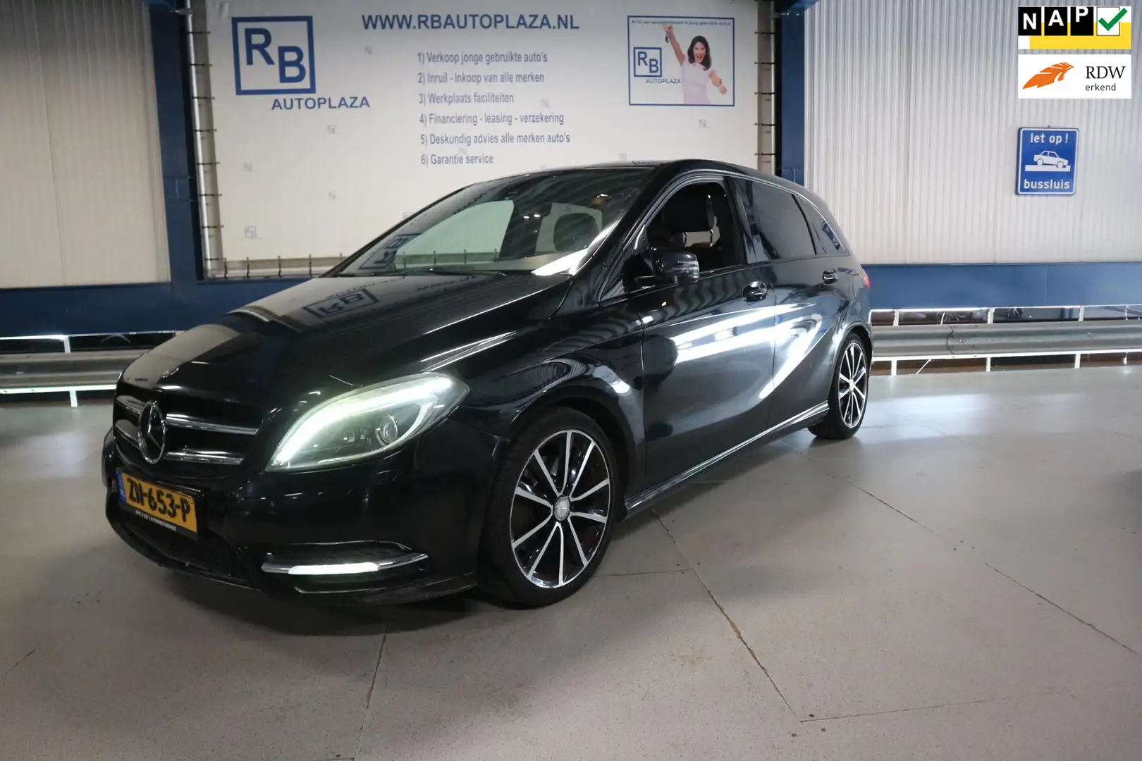 Mercedes-Benz B 220 CDI Prestige Automaat Nero - 1