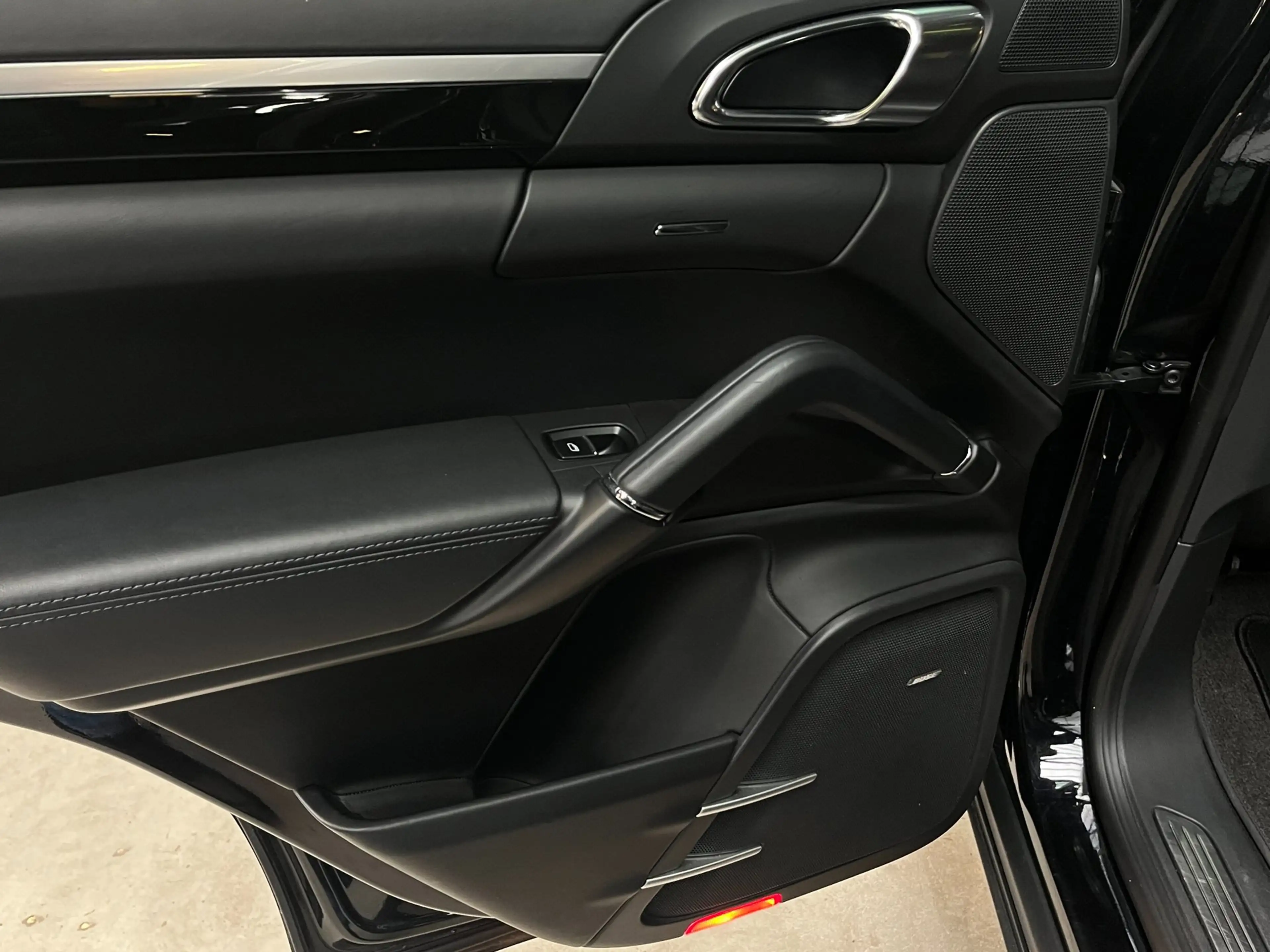 Porsche Cayenne 4.8 S Pano Pano/Luchtvering/Navi/ — photo 15